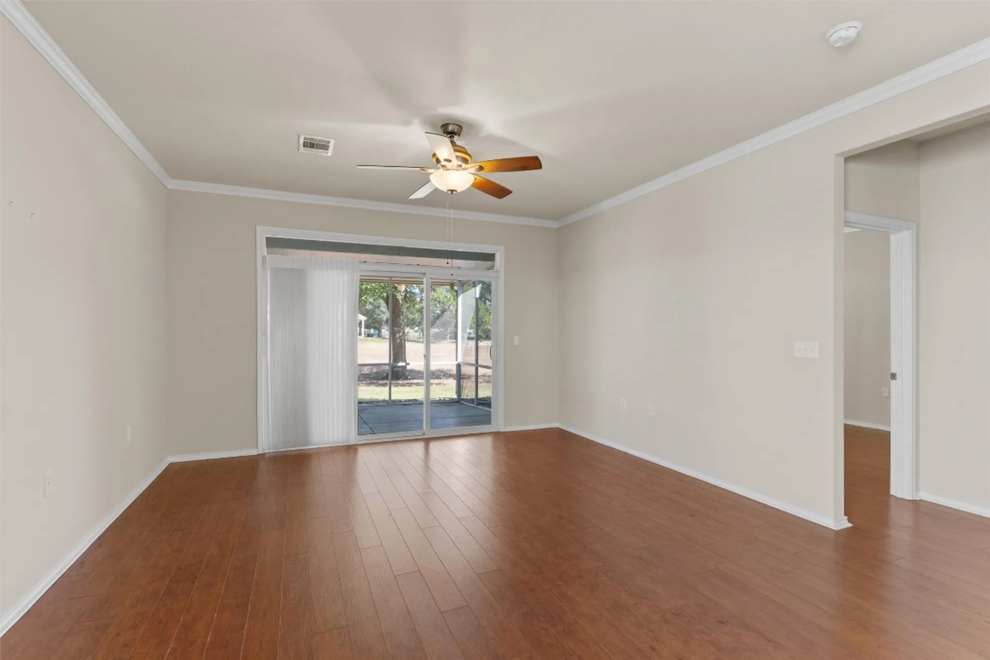 Property Slideshow image 17 of 31 | 337 portsmouth dr, Georgetown, TX, 78633