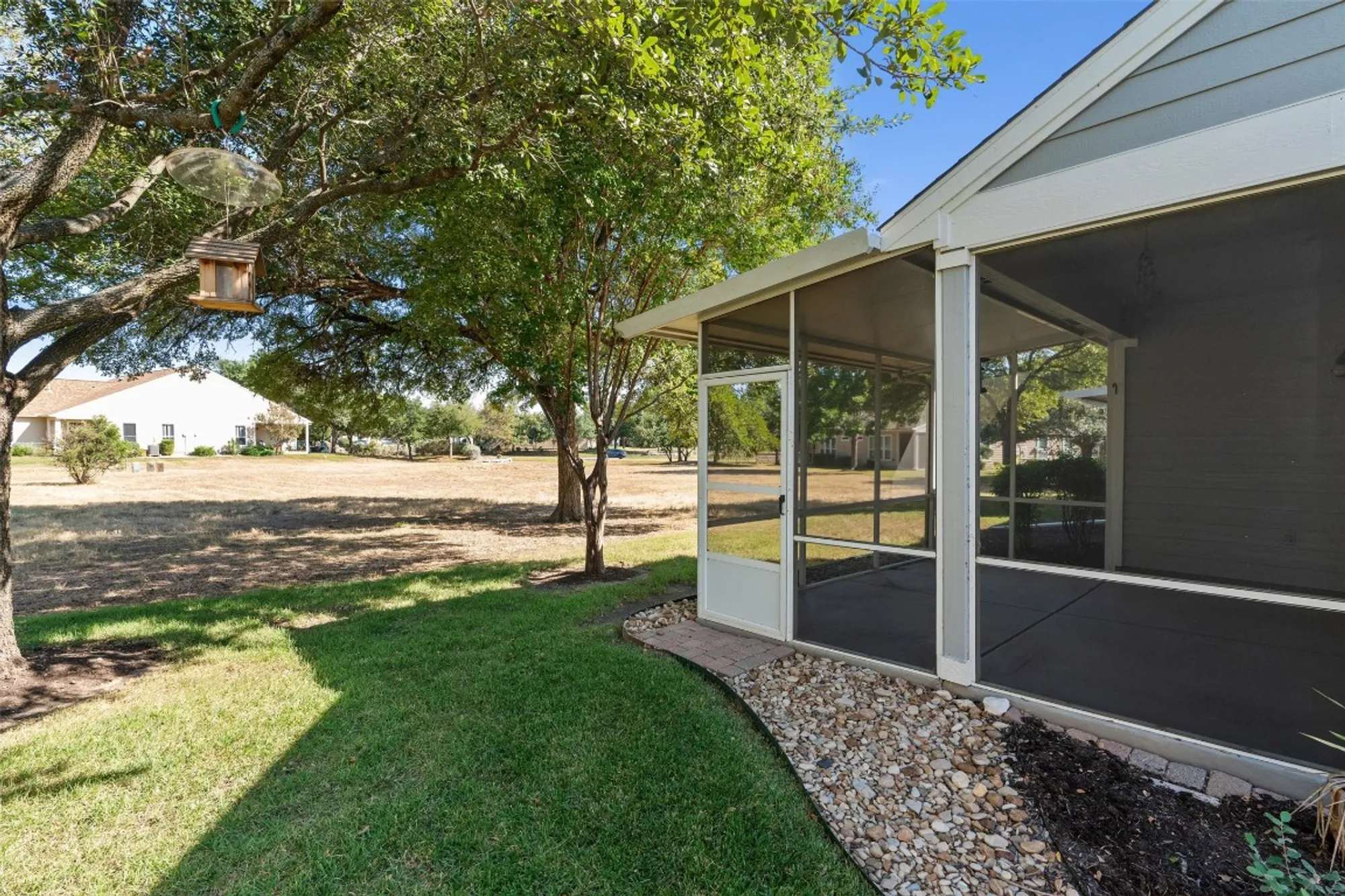 Property Slideshow image 28 of 31 | 337 portsmouth dr, Georgetown, TX, 78633