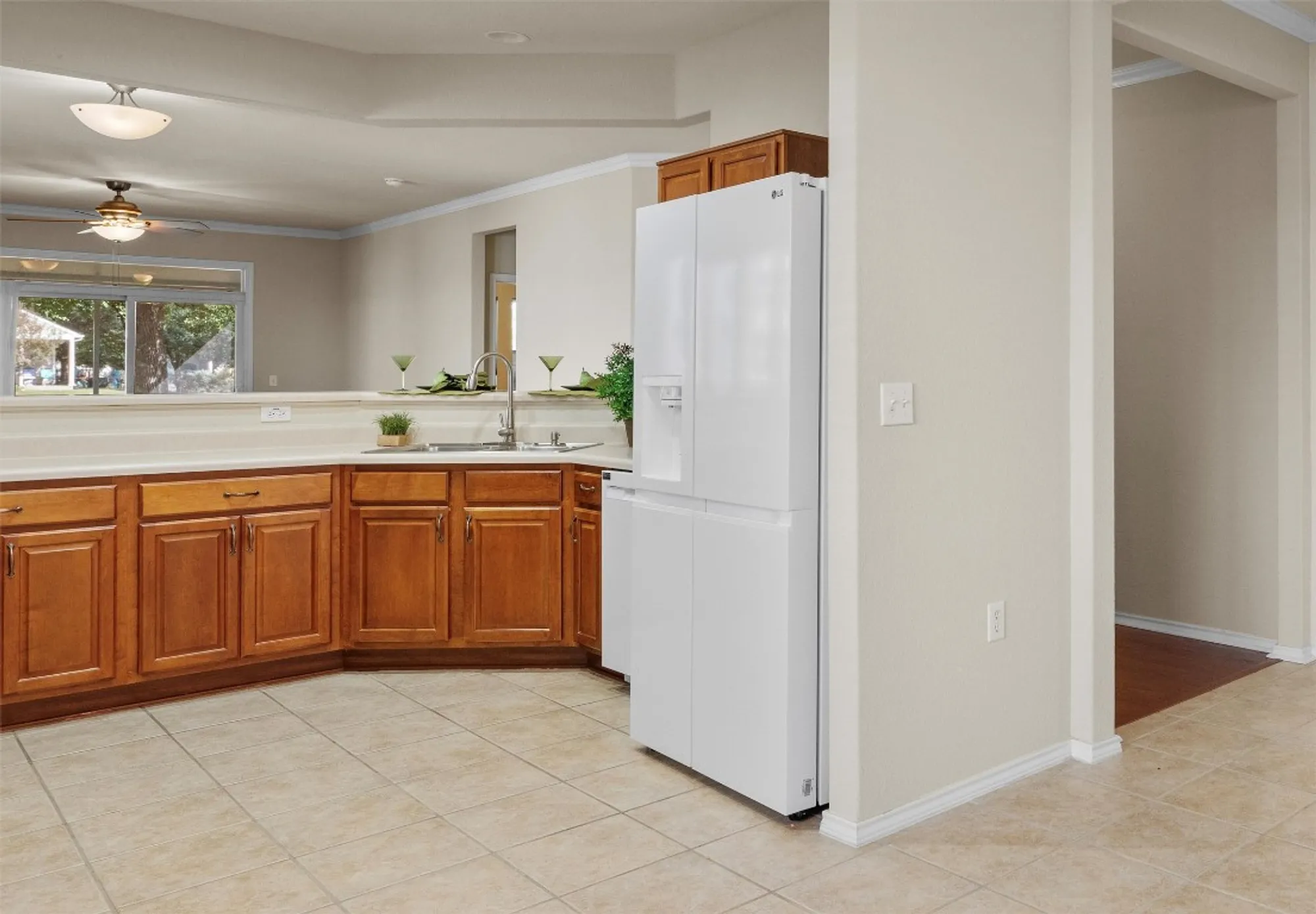 Property Slideshow image 9 of 31 | 337 portsmouth dr, Georgetown, TX, 78633