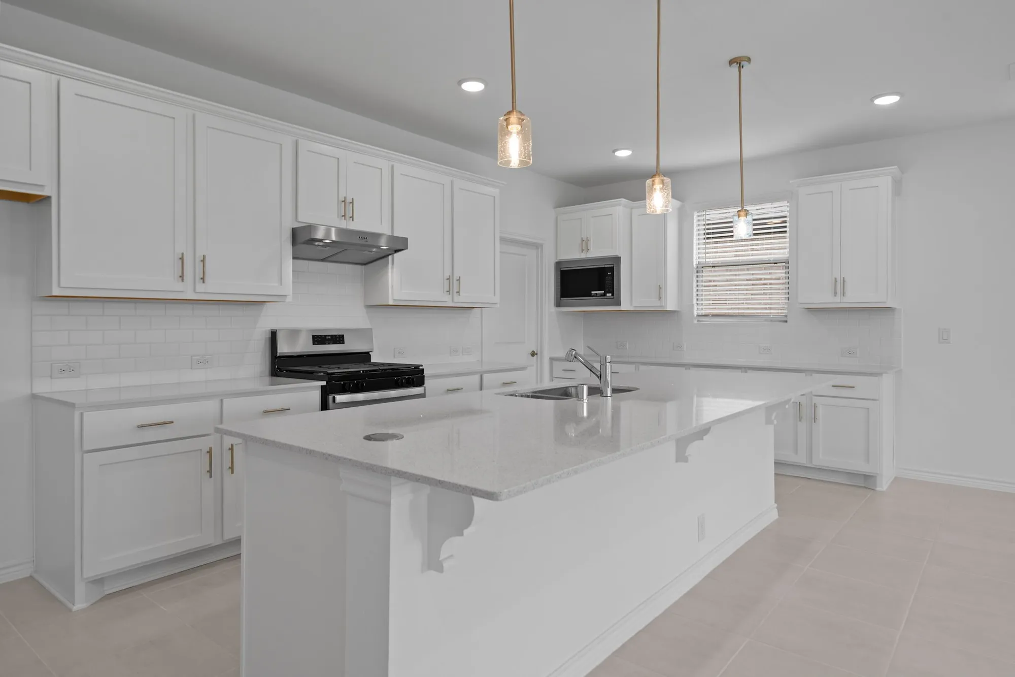 Property Slideshow image 6 of 30 | 31707 pleasant view ct, Fulshear, TX, 77441