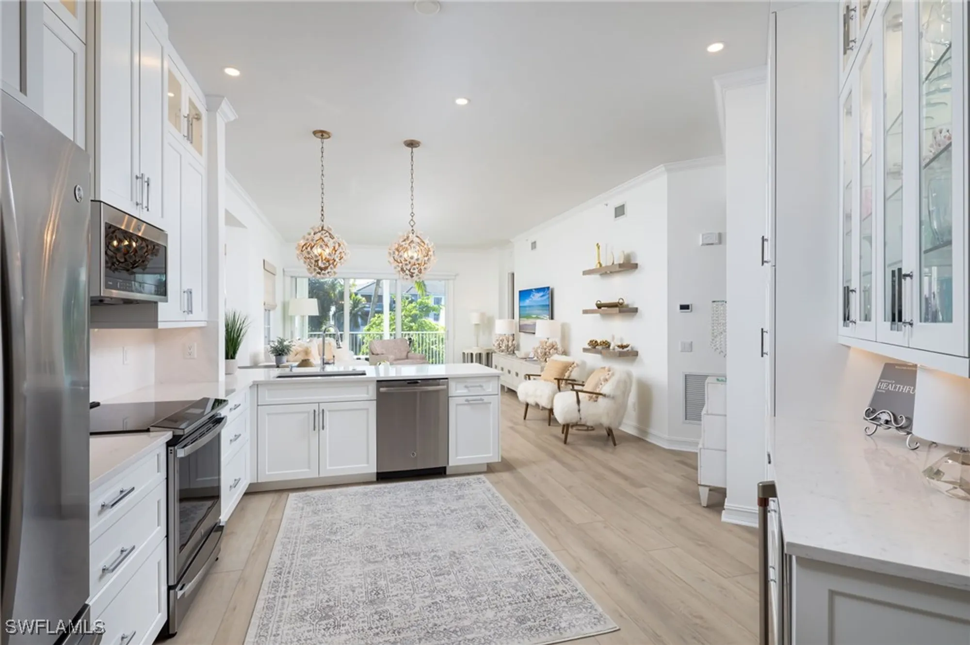 Property Slideshow image 3 of 22 | 815 bentwater cir 101, Naples, FL, 34108