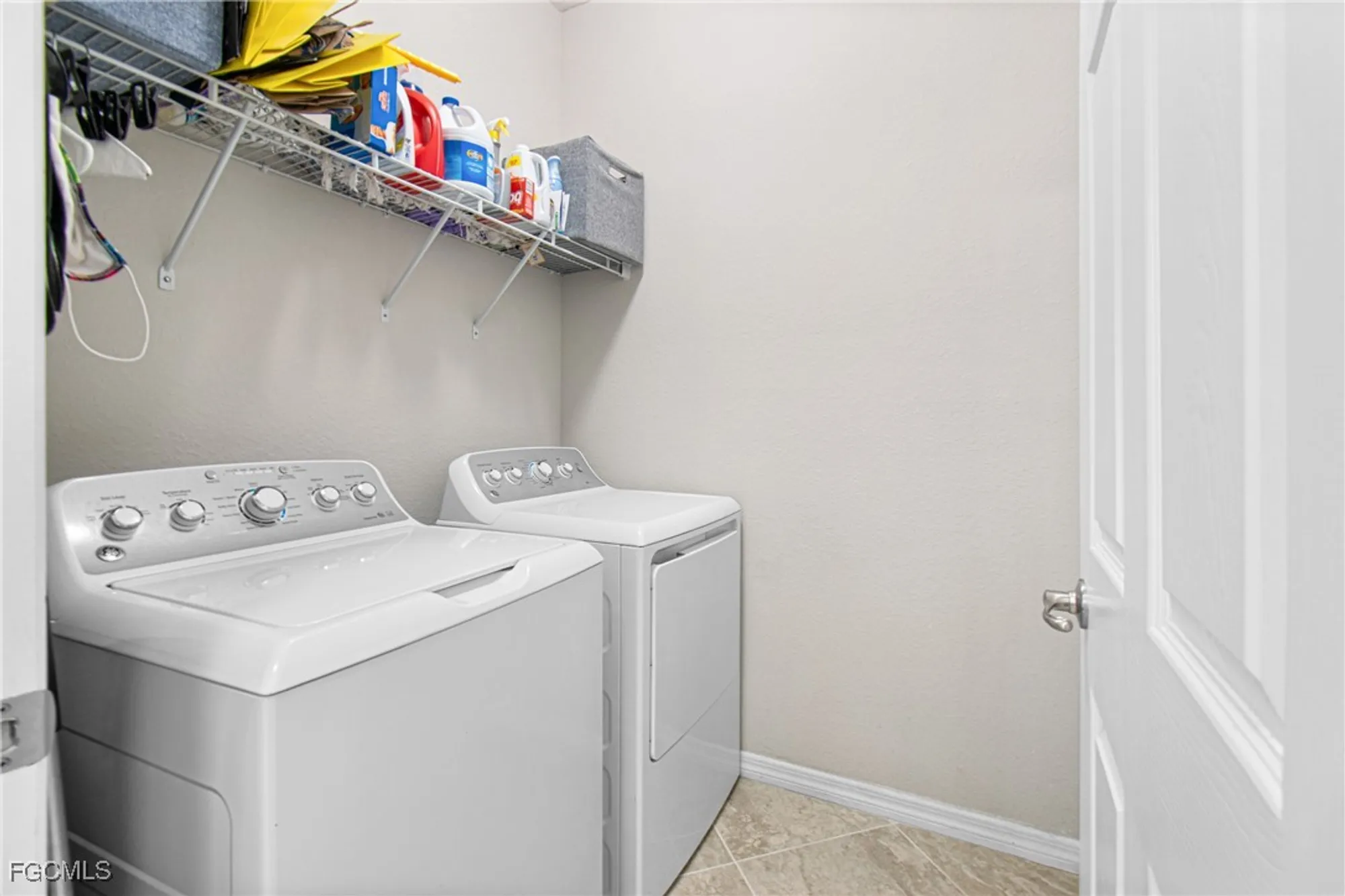 Property Slideshow image 28 of 45 | 10244 prato dr, Fort Myers, FL, 33913