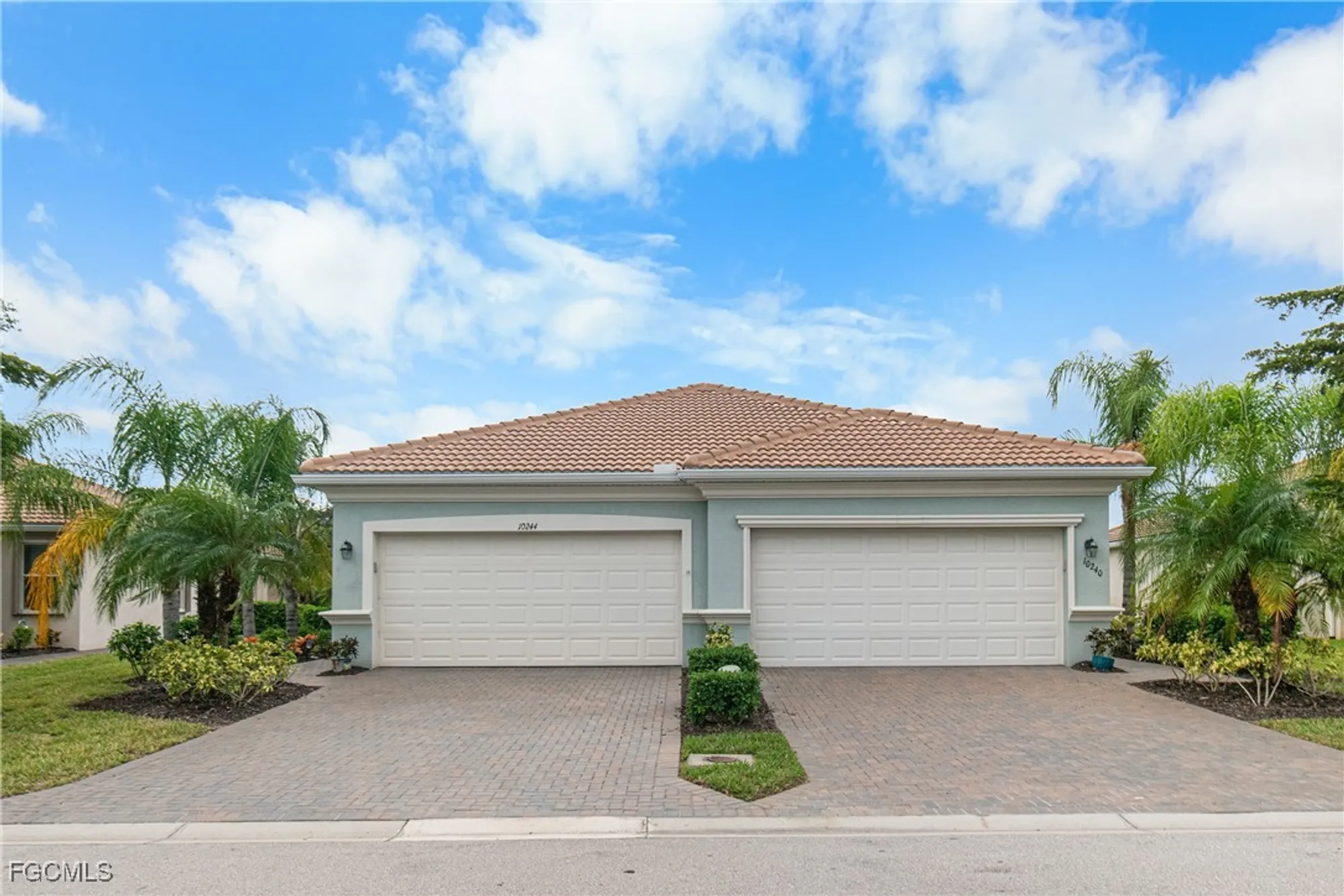 Property Slideshow image 3 of 45 | 10244 prato dr, Fort Myers, FL, 33913