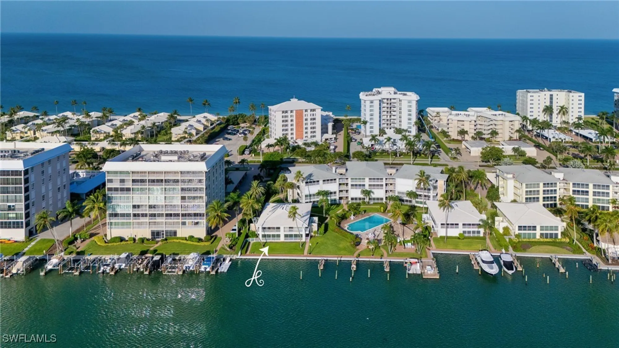 Property Slideshow image 22 of 26 | 2800 gulf shore blvd 101, Naples, FL, 34103