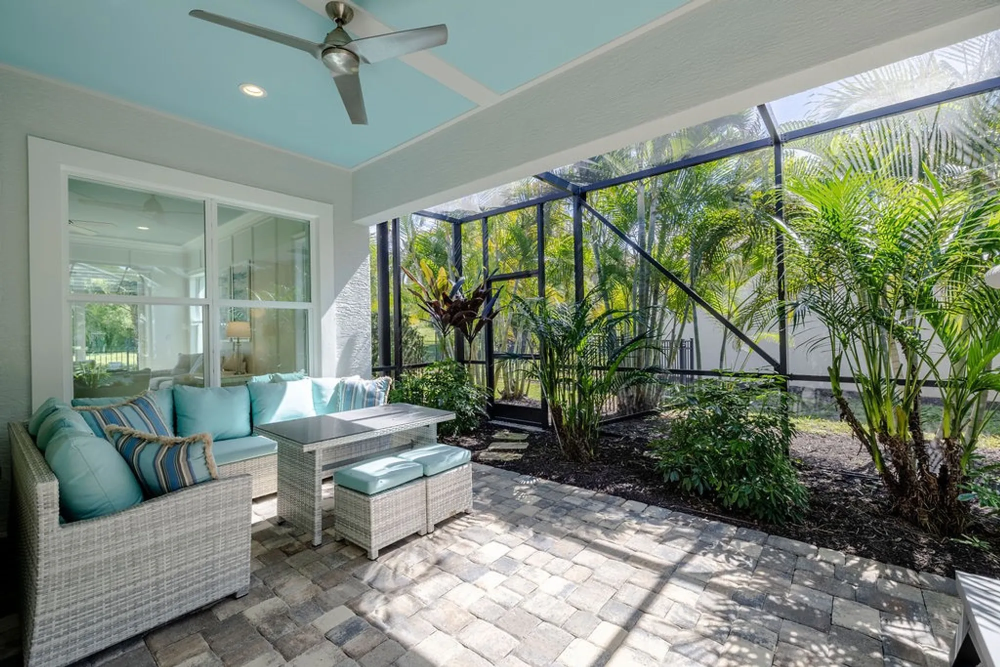 Property Slideshow image 32 of 36 | 2131 falls cir, Vero Beach, FL, 32967
