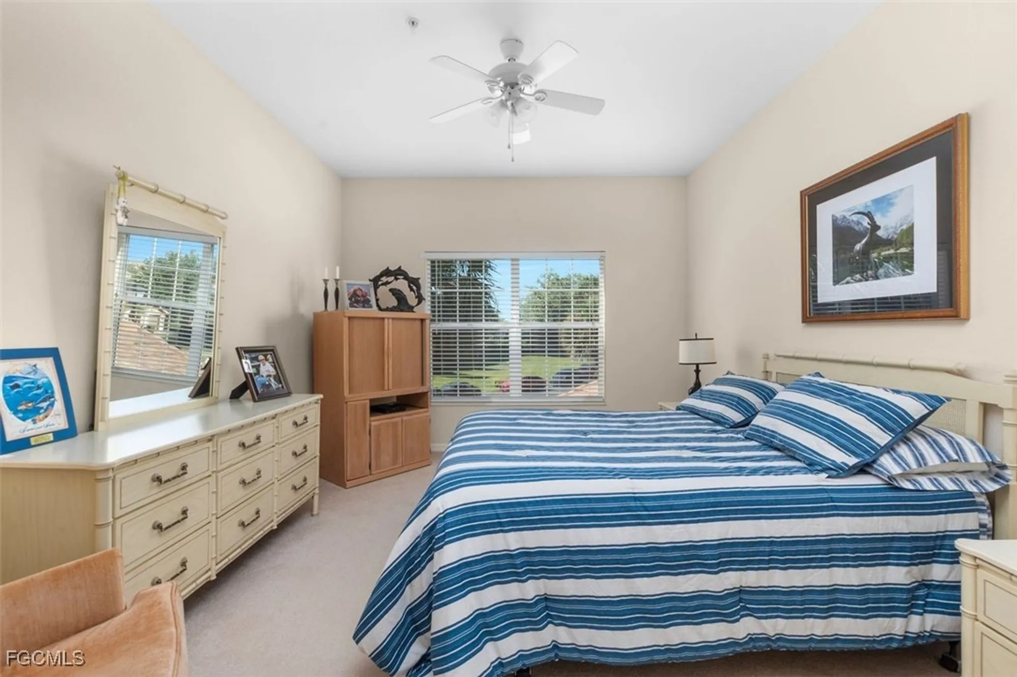Property Slideshow image 17 of 30 | 3100 cottonwood bnd 1902, Fort Myers, FL, 33905