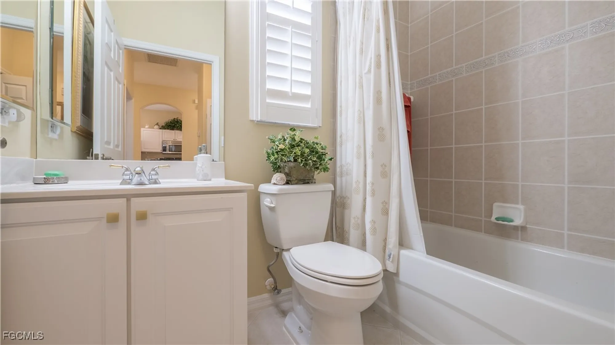 Property Slideshow image 10 of 41 | 8326 langshire way, Fort Myers, FL, 33912