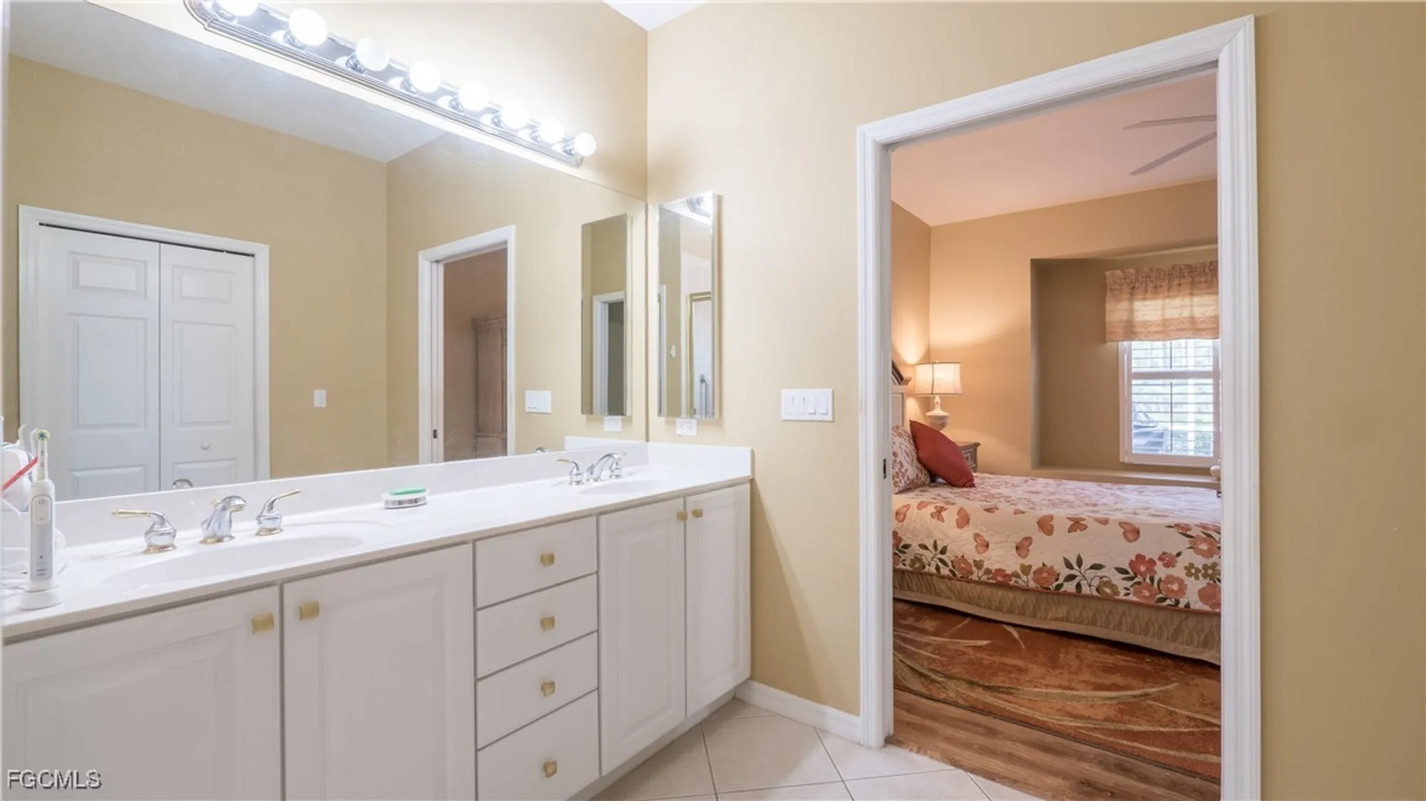 Property Slideshow image 24 of 41 | 8326 langshire way, Fort Myers, FL, 33912