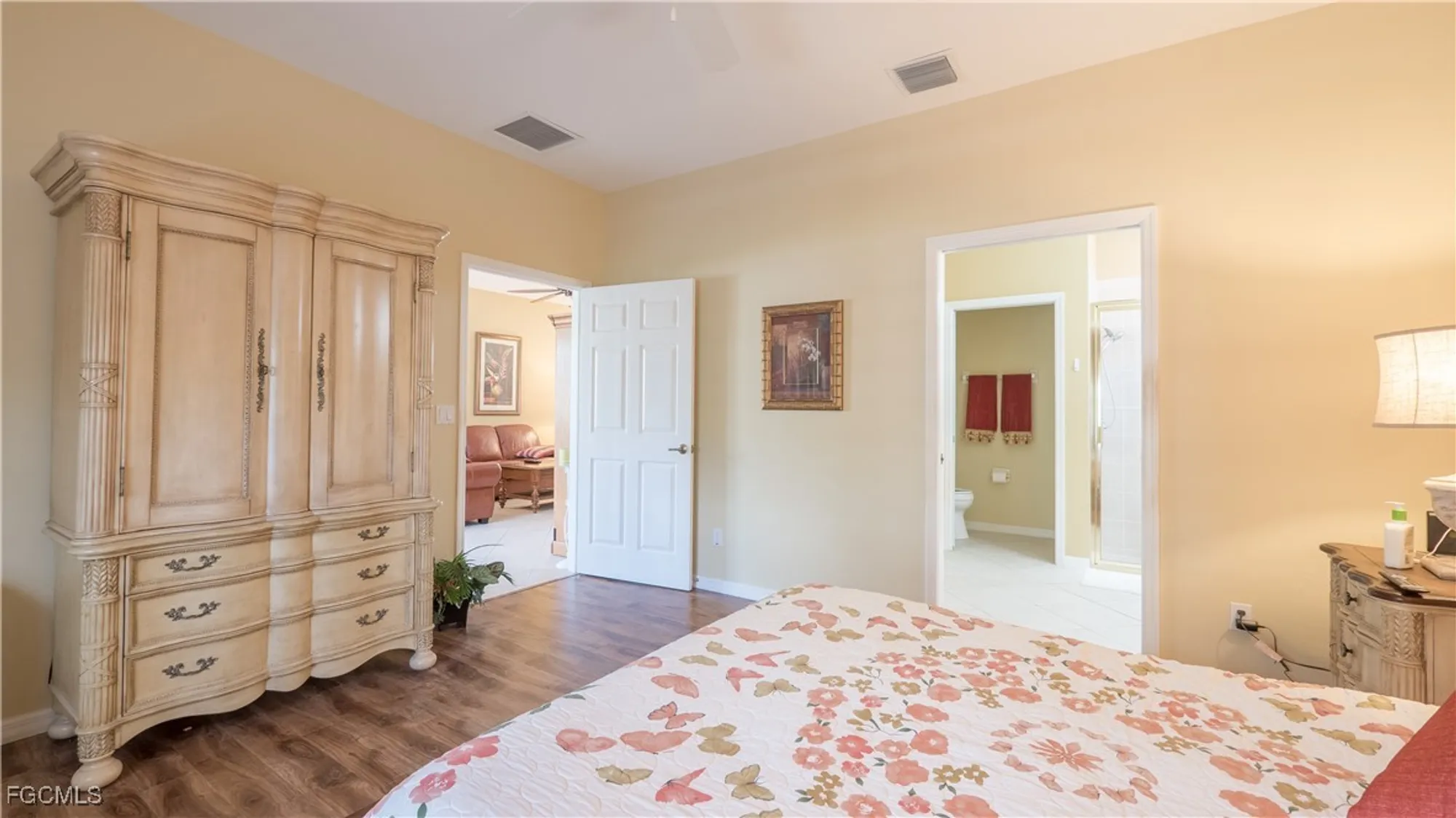 Property Slideshow image 22 of 41 | 8326 langshire way, Fort Myers, FL, 33912