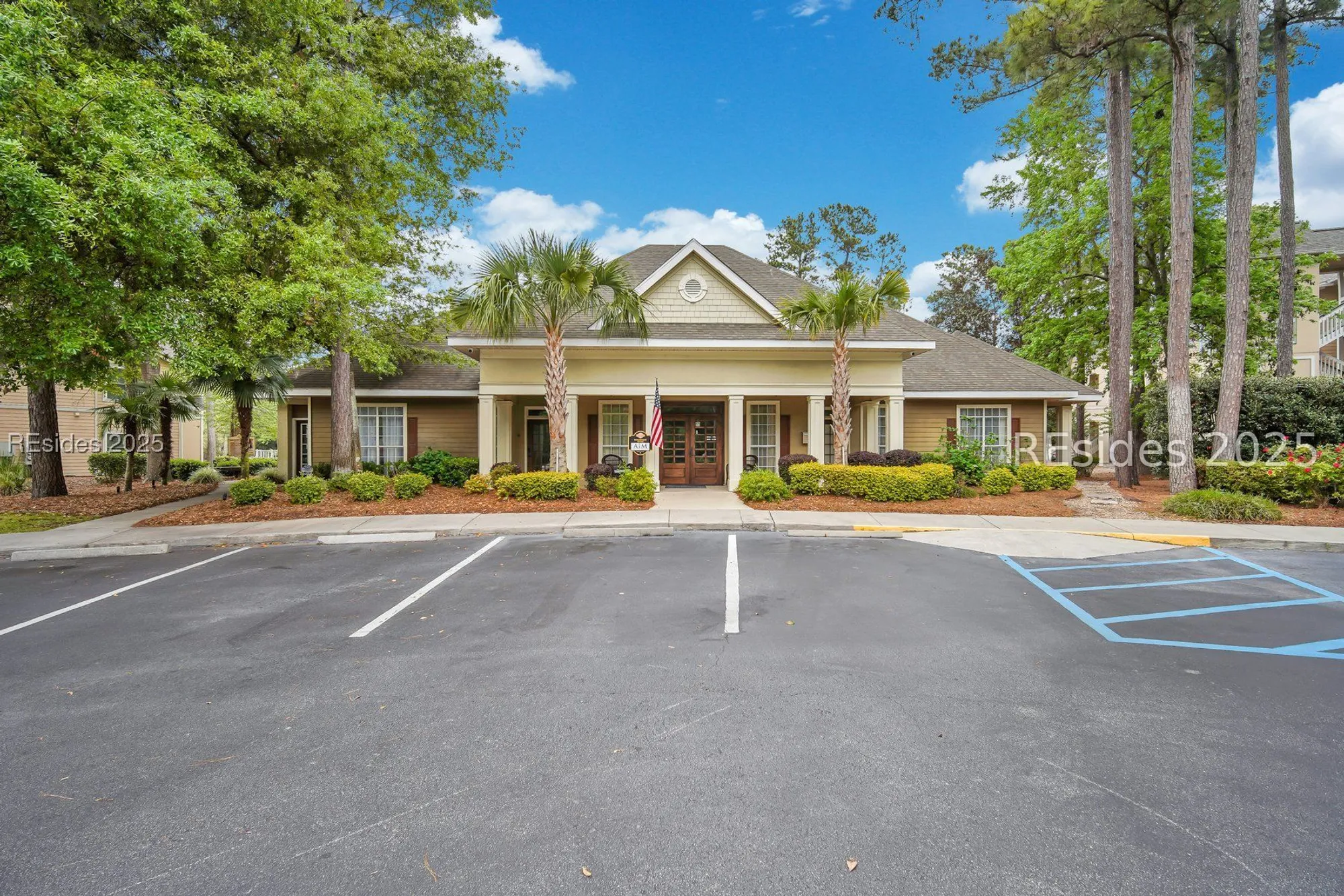 Property Slideshow image 24 of 27 | 380 marshland rd c33, Hilton Head Island, SC, 29926