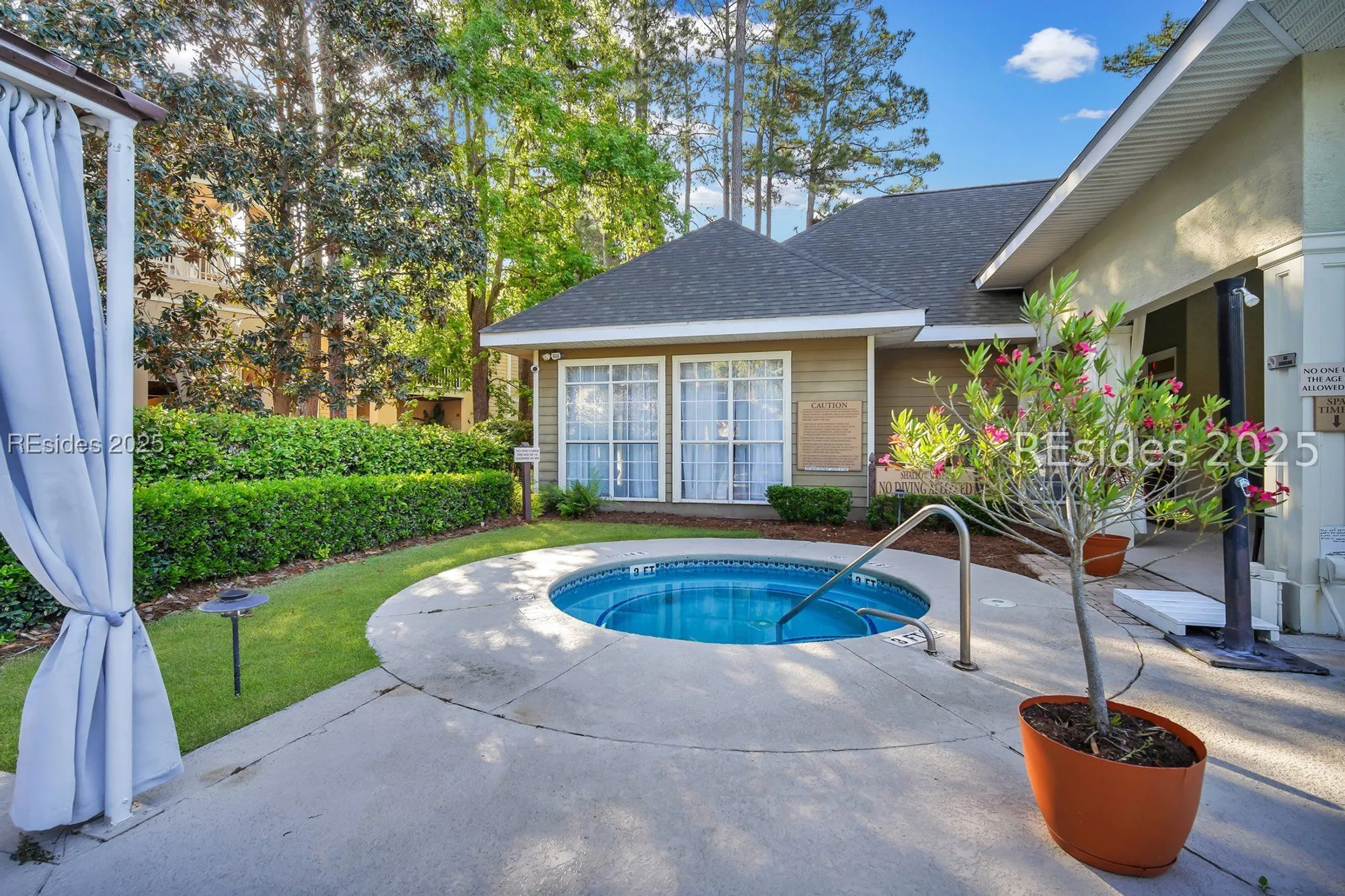 Property Slideshow image 20 of 27 | 380 marshland rd c33, Hilton Head Island, SC, 29926