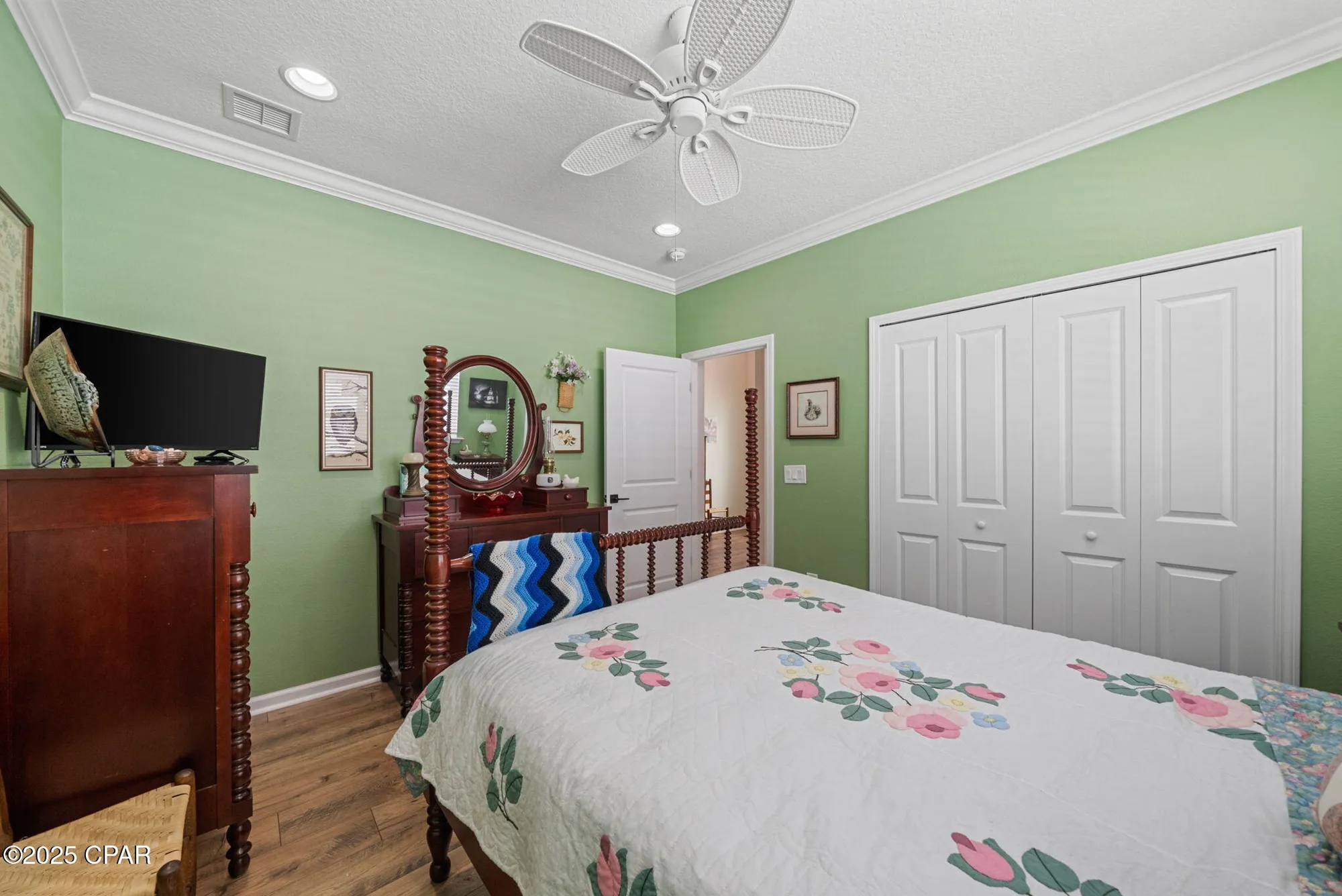 Property Slideshow image 19 of 52 | 9302 paradise dr, Panama City Beach, FL, 32413
