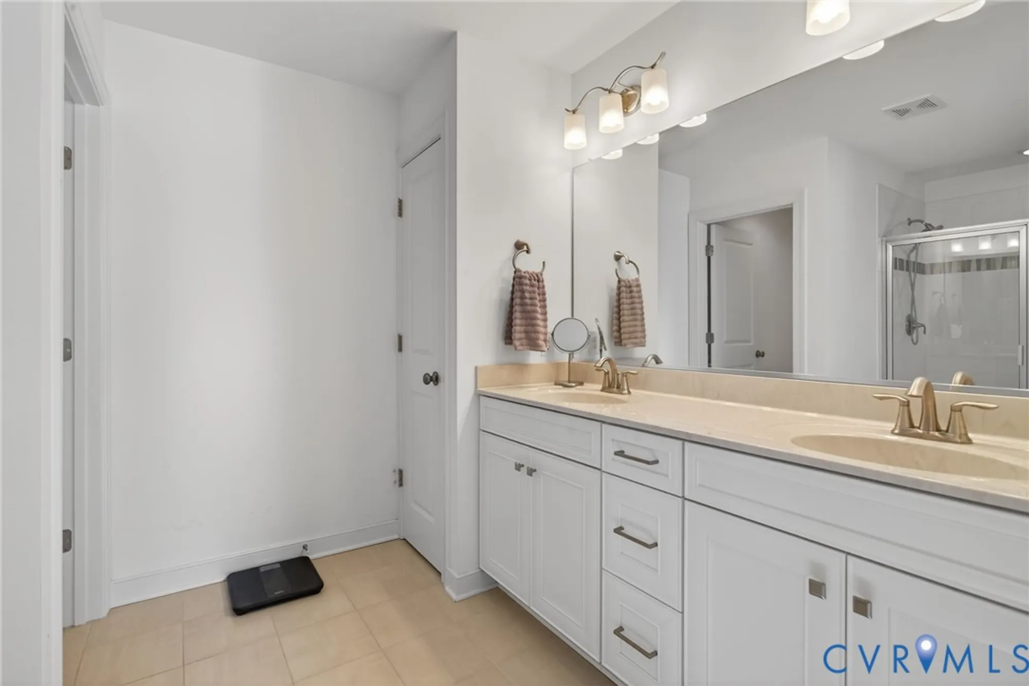 Property Slideshow image 37 of 46 | 4210 greenview, Williamsburg, VA, 23188