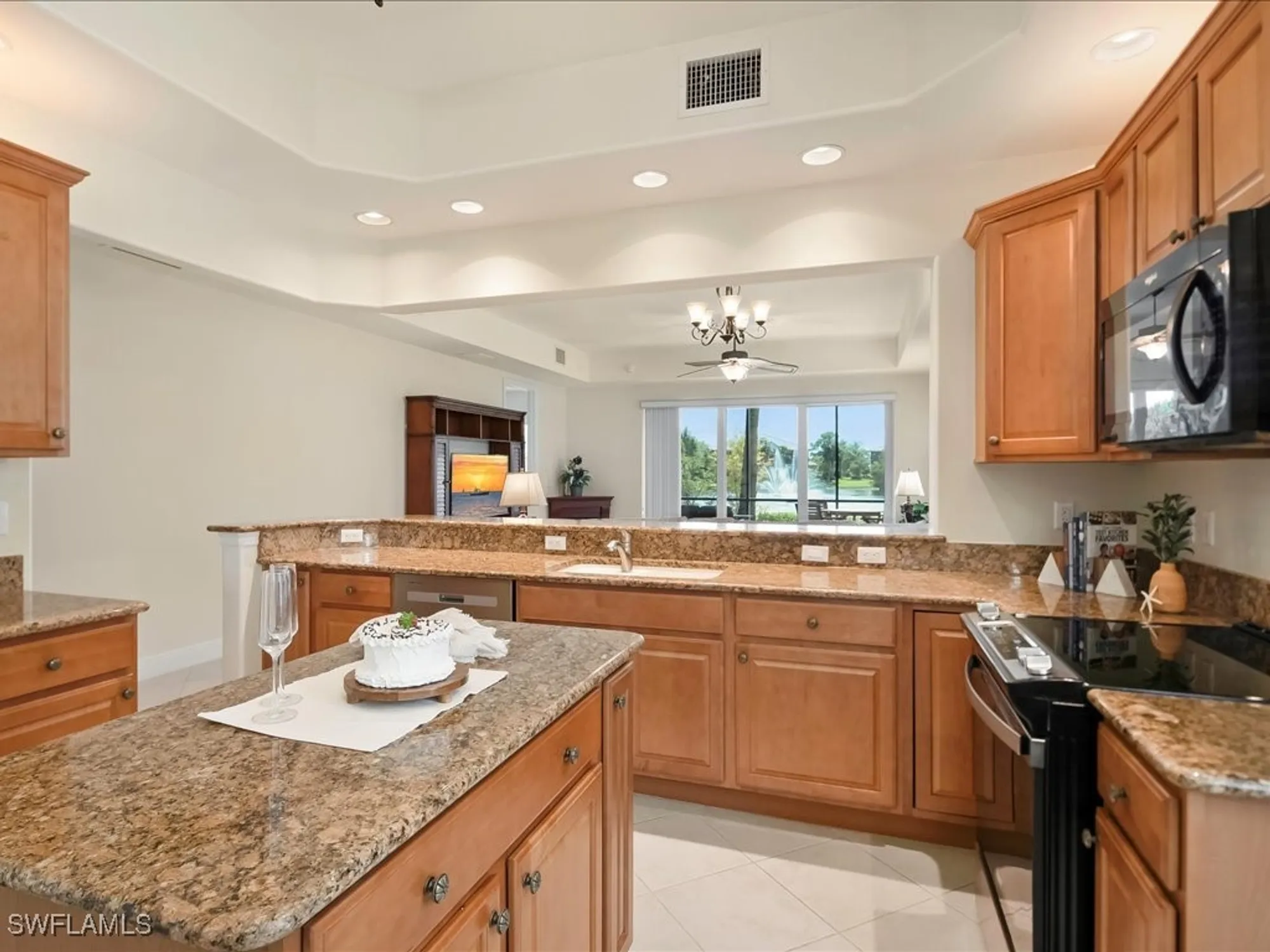 Property Slideshow image 10 of 43 | 7832 hawthorne dr 1902, Naples, FL, 34113
