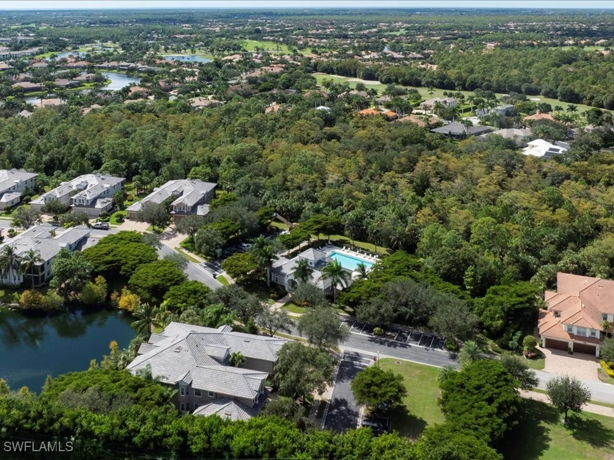 Property Slideshow image 29 of 43 | 7832 hawthorne dr 1902, Naples, FL, 34113