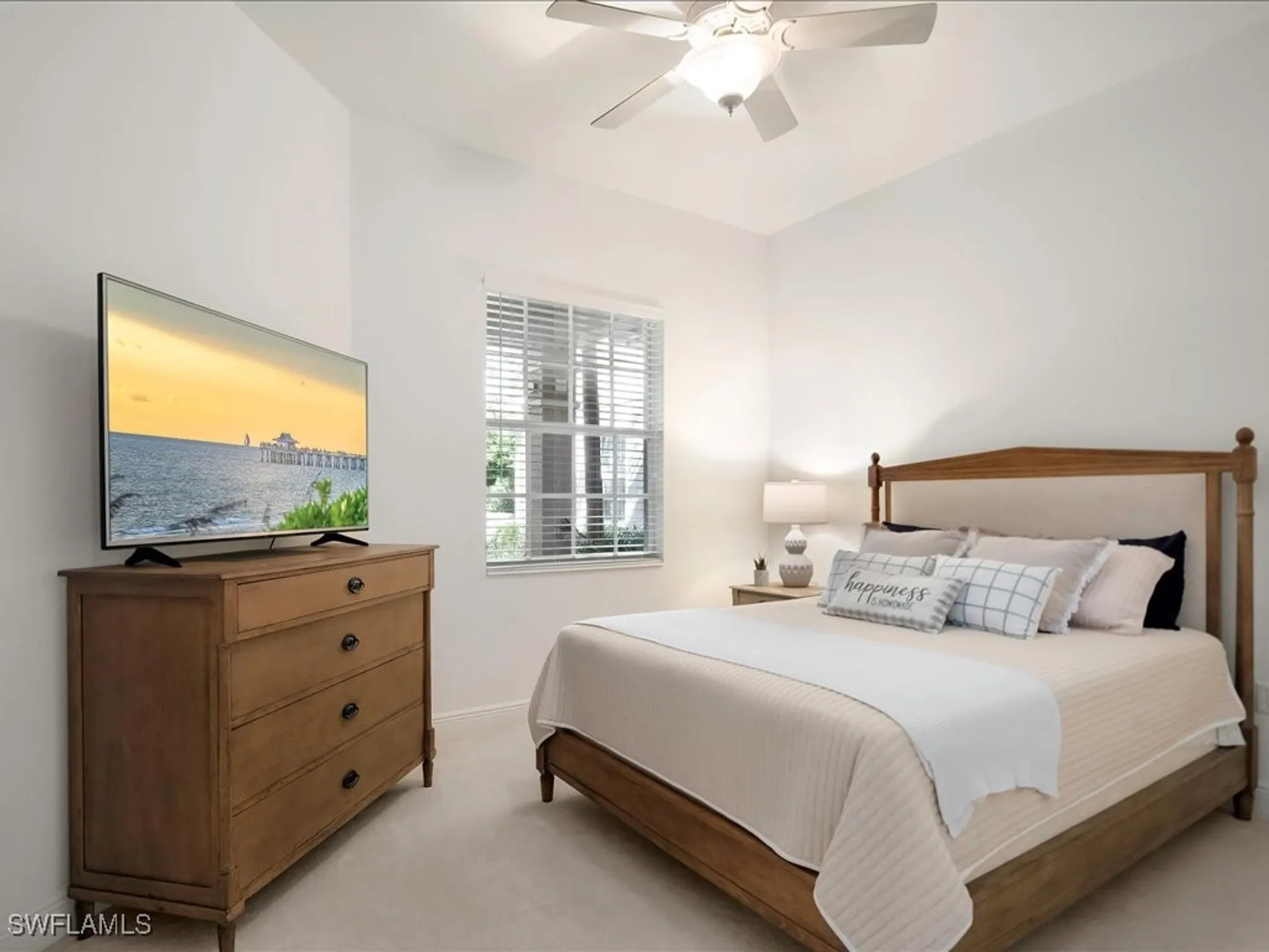 Property Slideshow image 21 of 43 | 7832 hawthorne dr 1902, Naples, FL, 34113