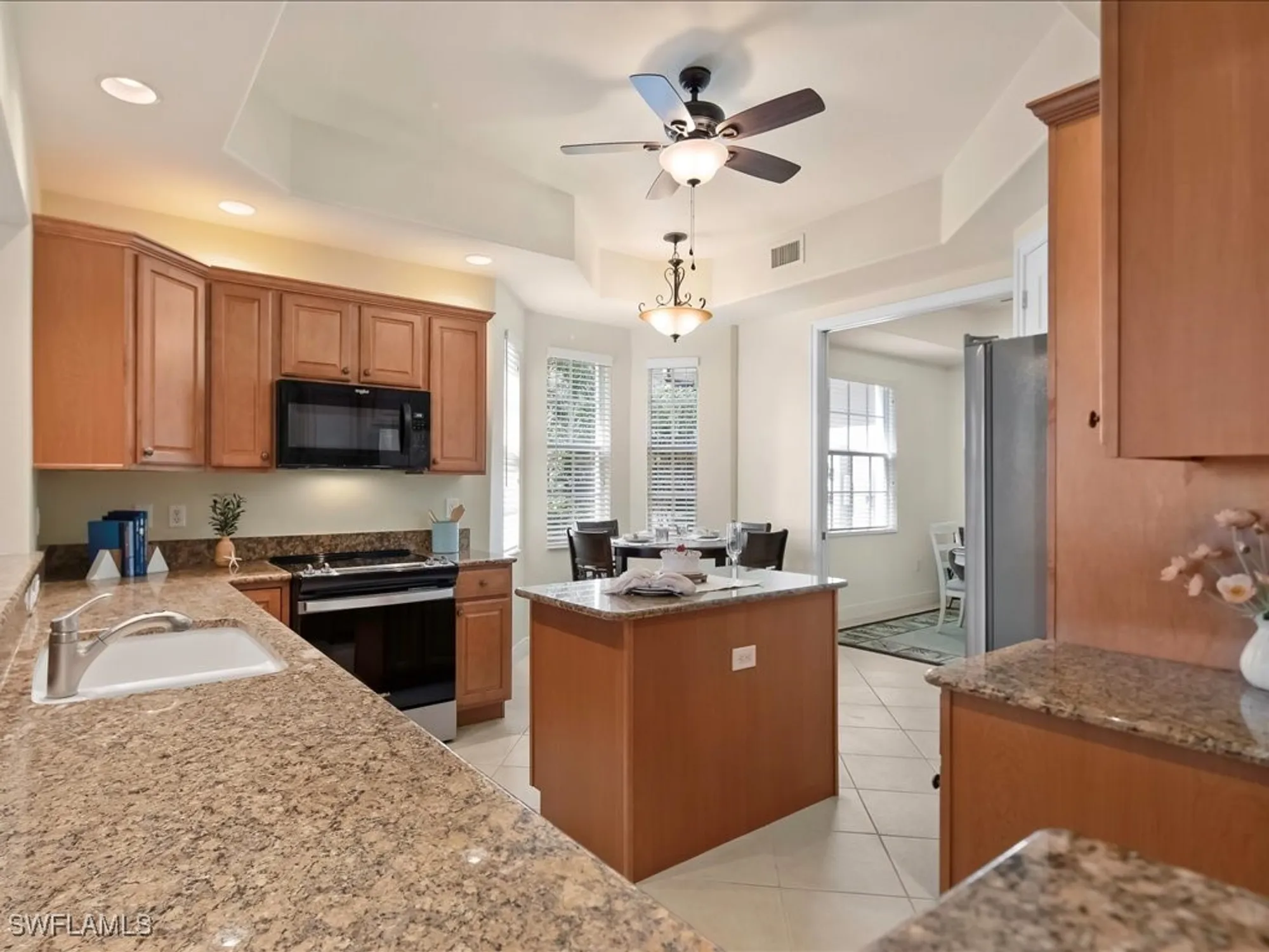 Property Slideshow image 9 of 43 | 7832 hawthorne dr 1902, Naples, FL, 34113