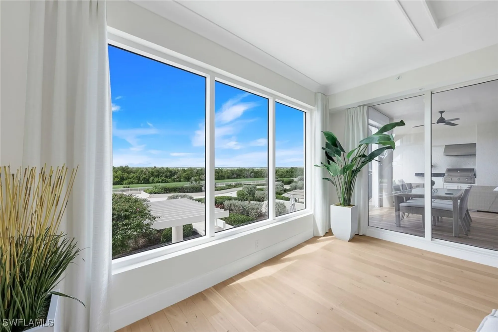 Property Slideshow image 10 of 42 | 4971 bonita bay blvd unit 402, Bonita Springs, FL, 34134