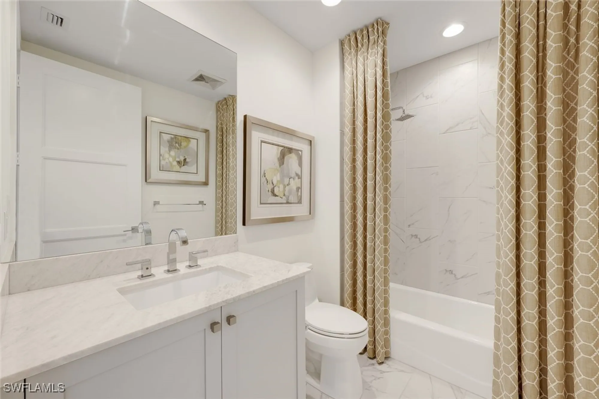 Property Slideshow image 29 of 42 | 4971 bonita bay blvd unit 402, Bonita Springs, FL, 34134