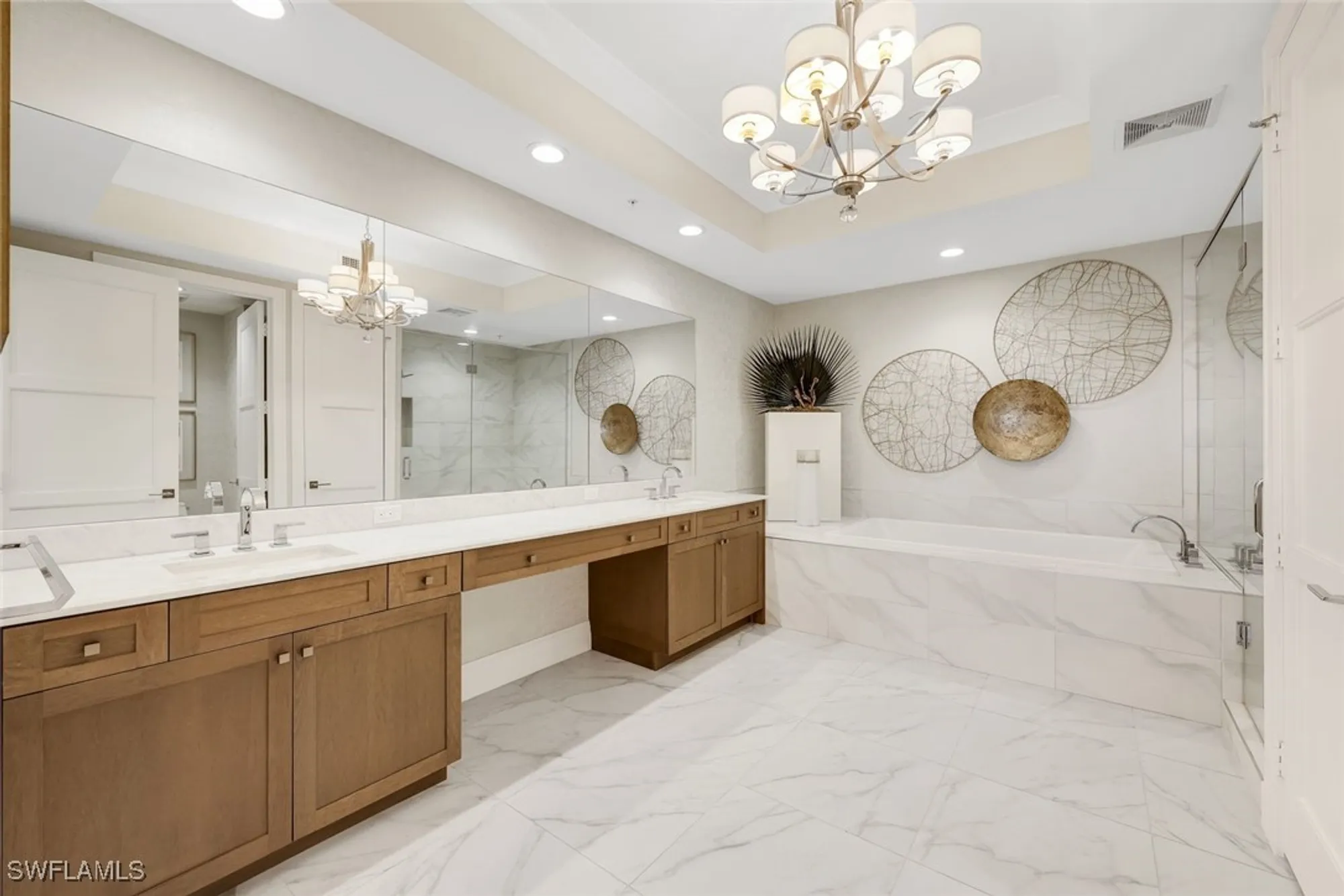 Property Slideshow image 21 of 42 | 4971 bonita bay blvd unit 402, Bonita Springs, FL, 34134