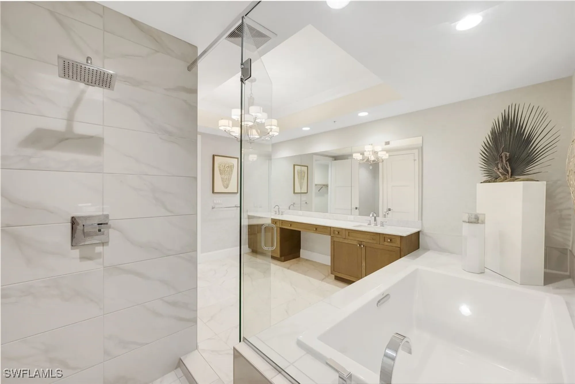 Property Slideshow image 22 of 42 | 4971 bonita bay blvd unit 402, Bonita Springs, FL, 34134