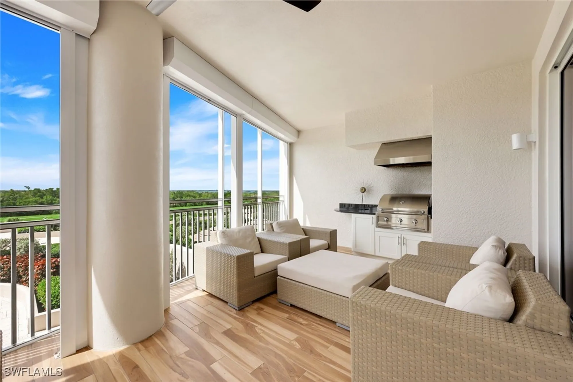 Property Slideshow image 34 of 42 | 4971 bonita bay blvd unit 402, Bonita Springs, FL, 34134