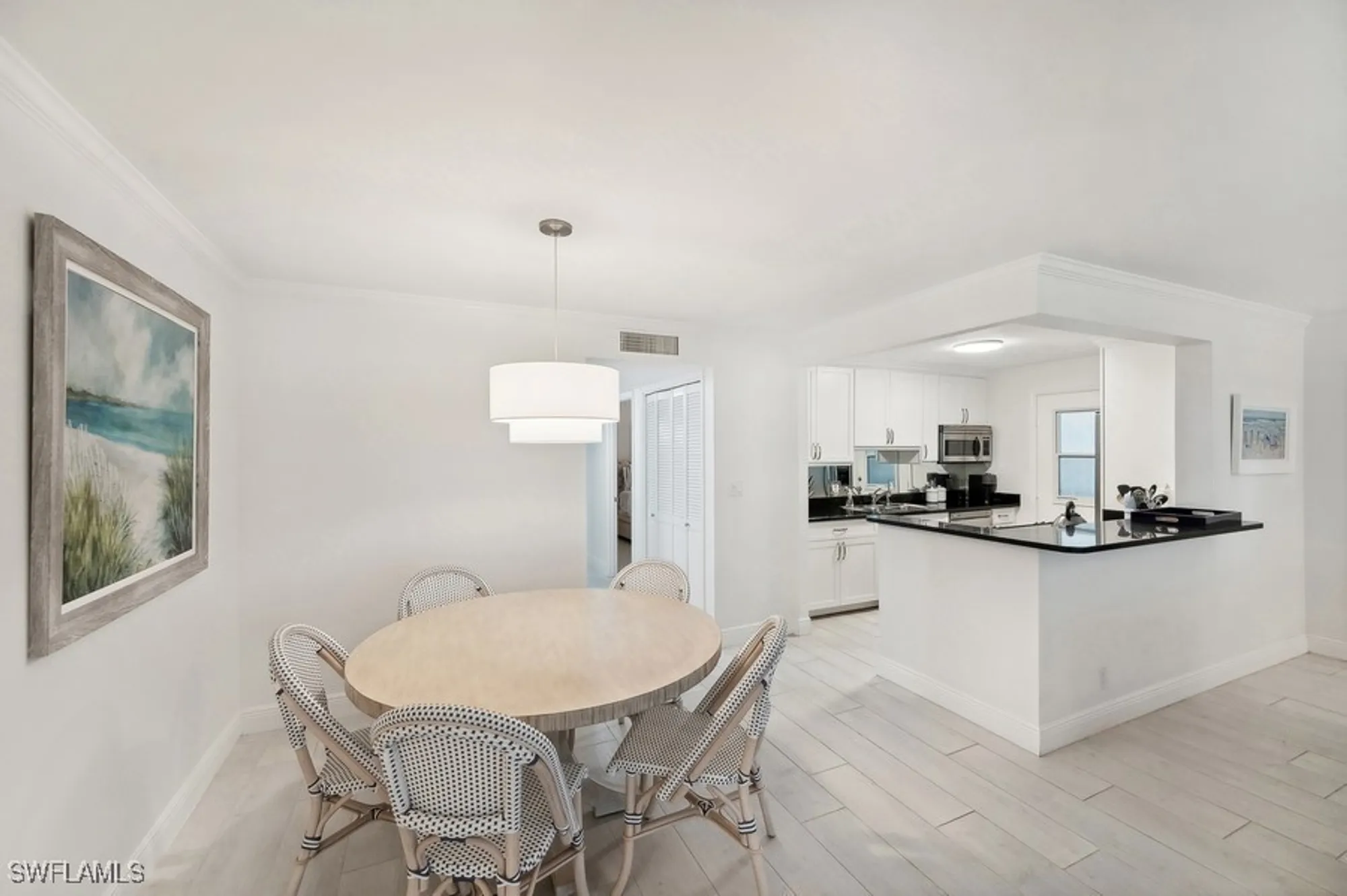 Property Slideshow image 7 of 26 | 222 harbour dr apt 312, Naples, FL, 34103