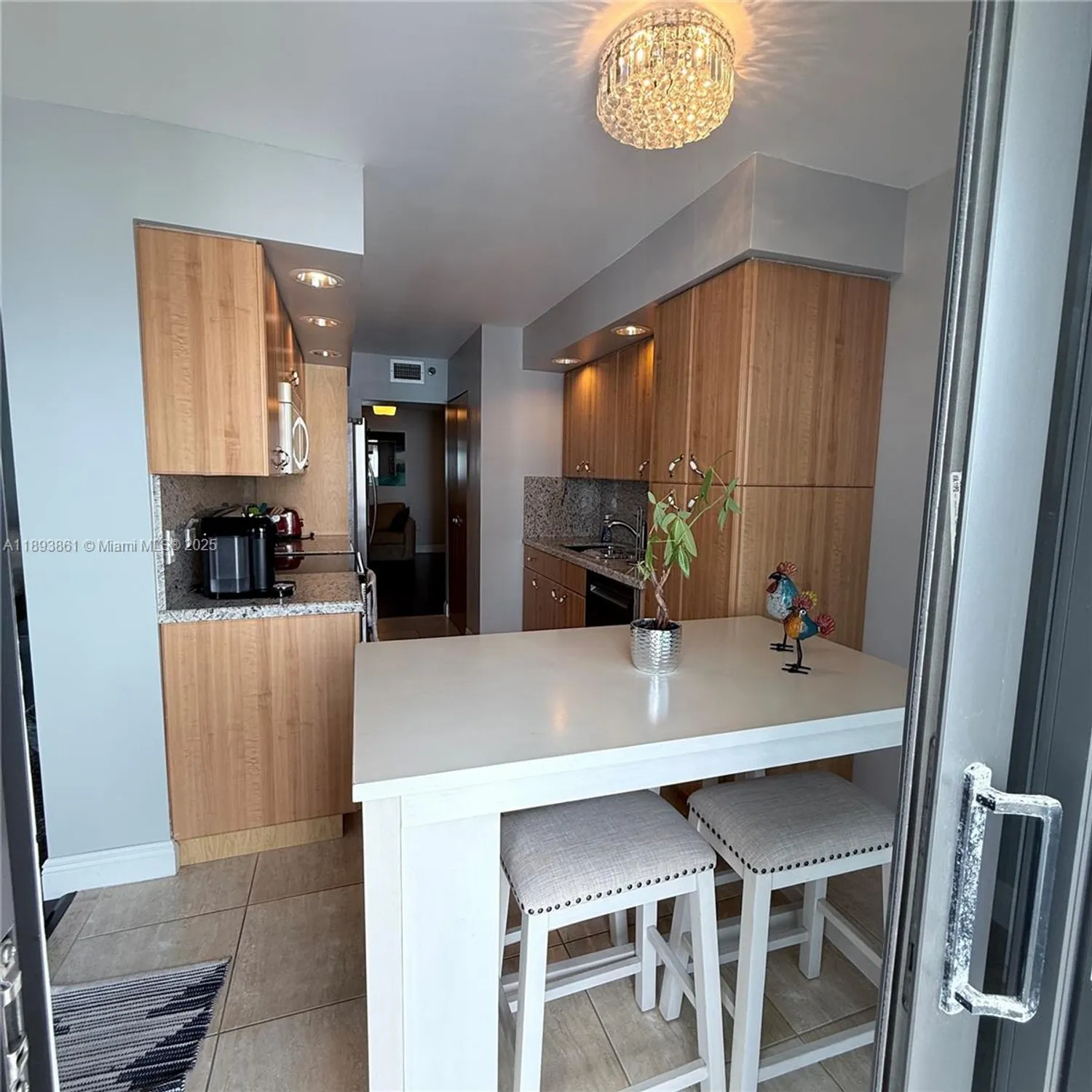 Property Slideshow image 13 of 44 | 1201 s ocean dr apt 1609s, Hollywood, FL, 33019