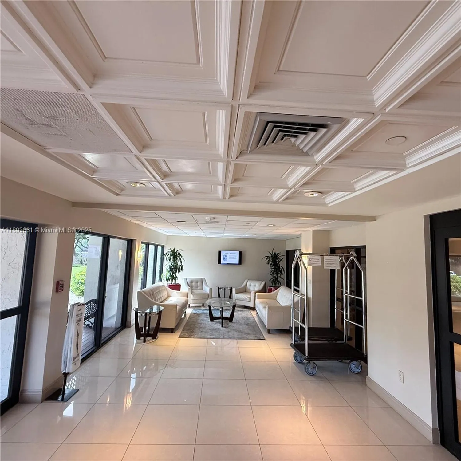 Property Slideshow image 25 of 44 | 1201 s ocean dr apt 1609s, Hollywood, FL, 33019