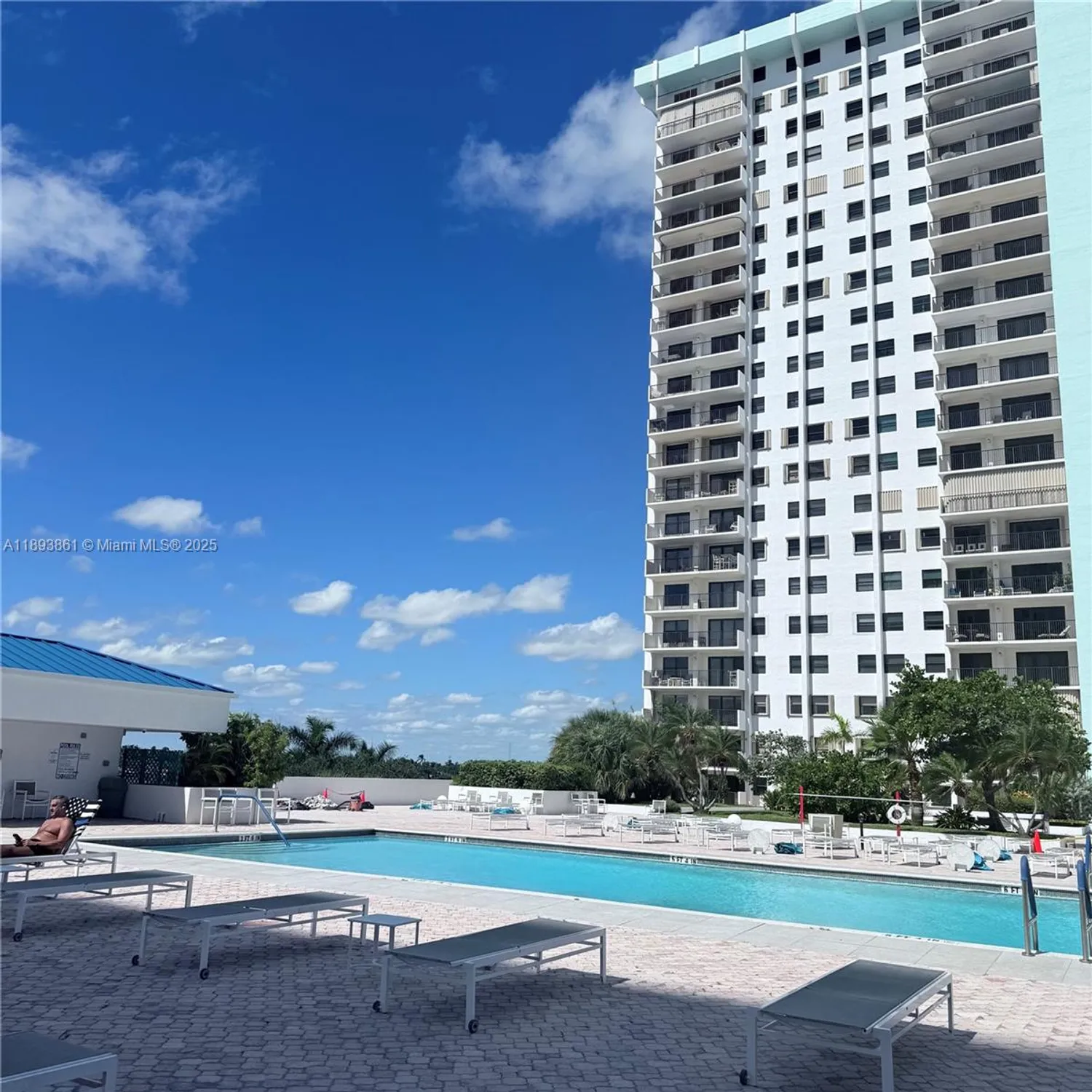 Property Slideshow image 32 of 44 | 1201 s ocean dr apt 1609s, Hollywood, FL, 33019