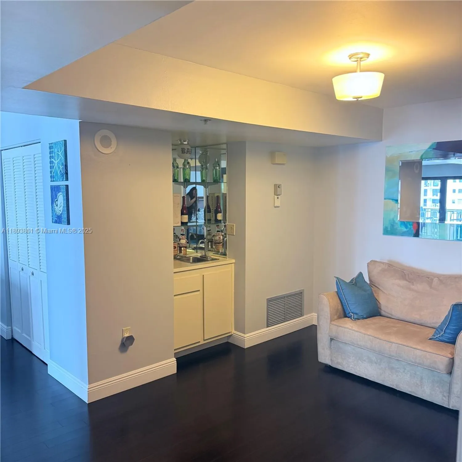 Property Slideshow image 8 of 44 | 1201 s ocean dr apt 1609s, Hollywood, FL, 33019