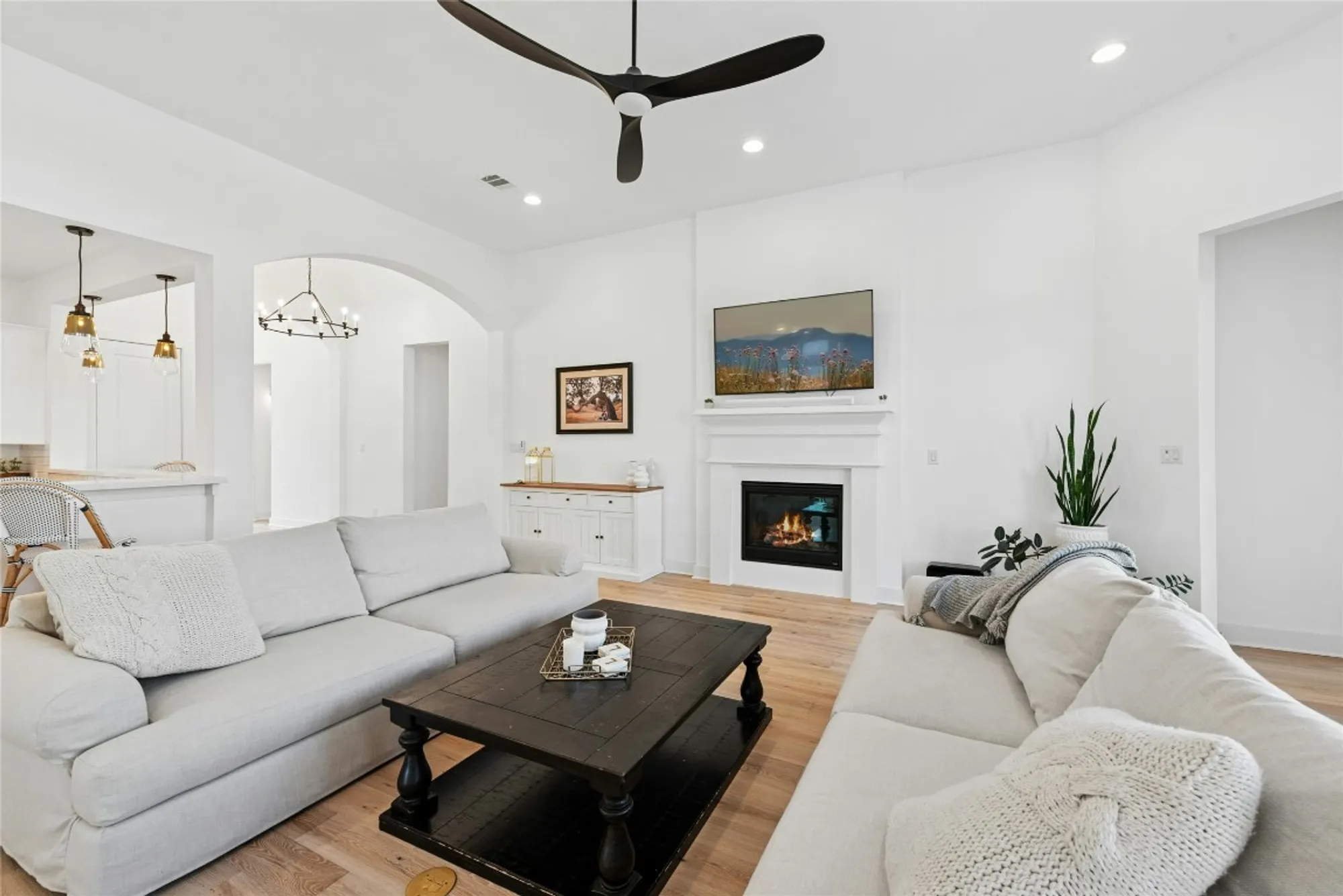 Property Slideshow image 14 of 40 | 108 bole cv, Georgetown, TX, 78628