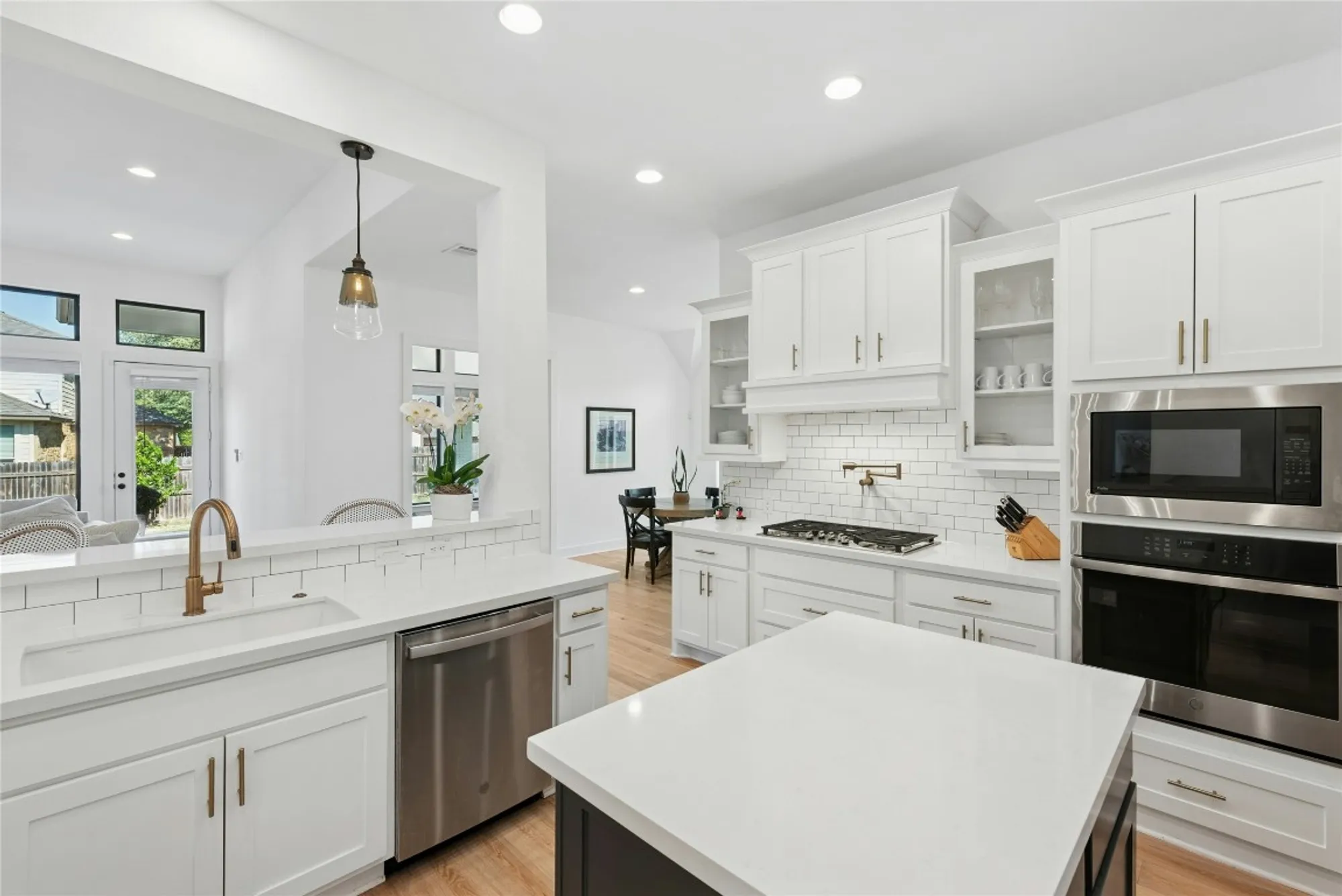 Property Slideshow image 17 of 40 | 108 bole cv, Georgetown, TX, 78628