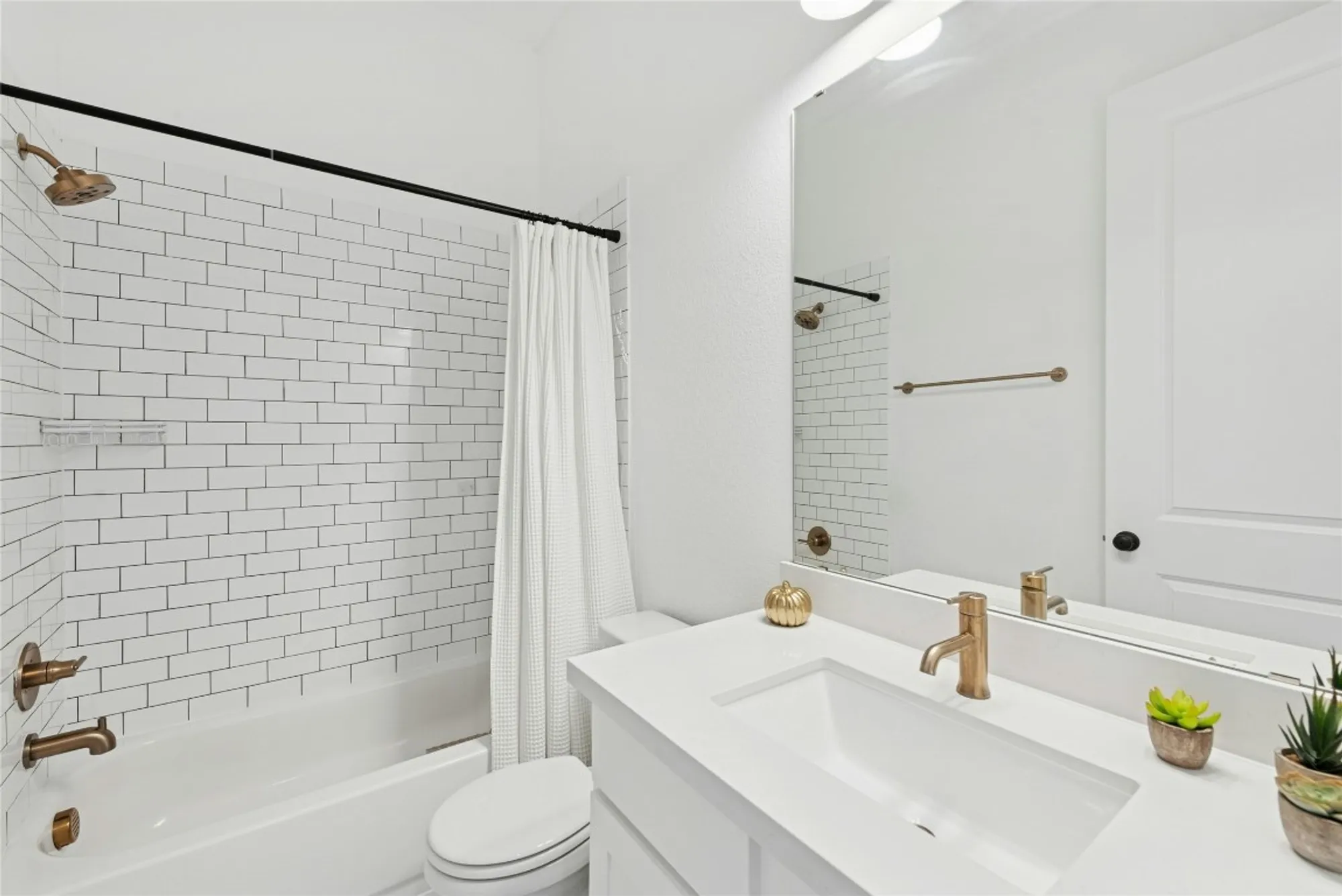 Property Slideshow image 34 of 40 | 108 bole cv, Georgetown, TX, 78628