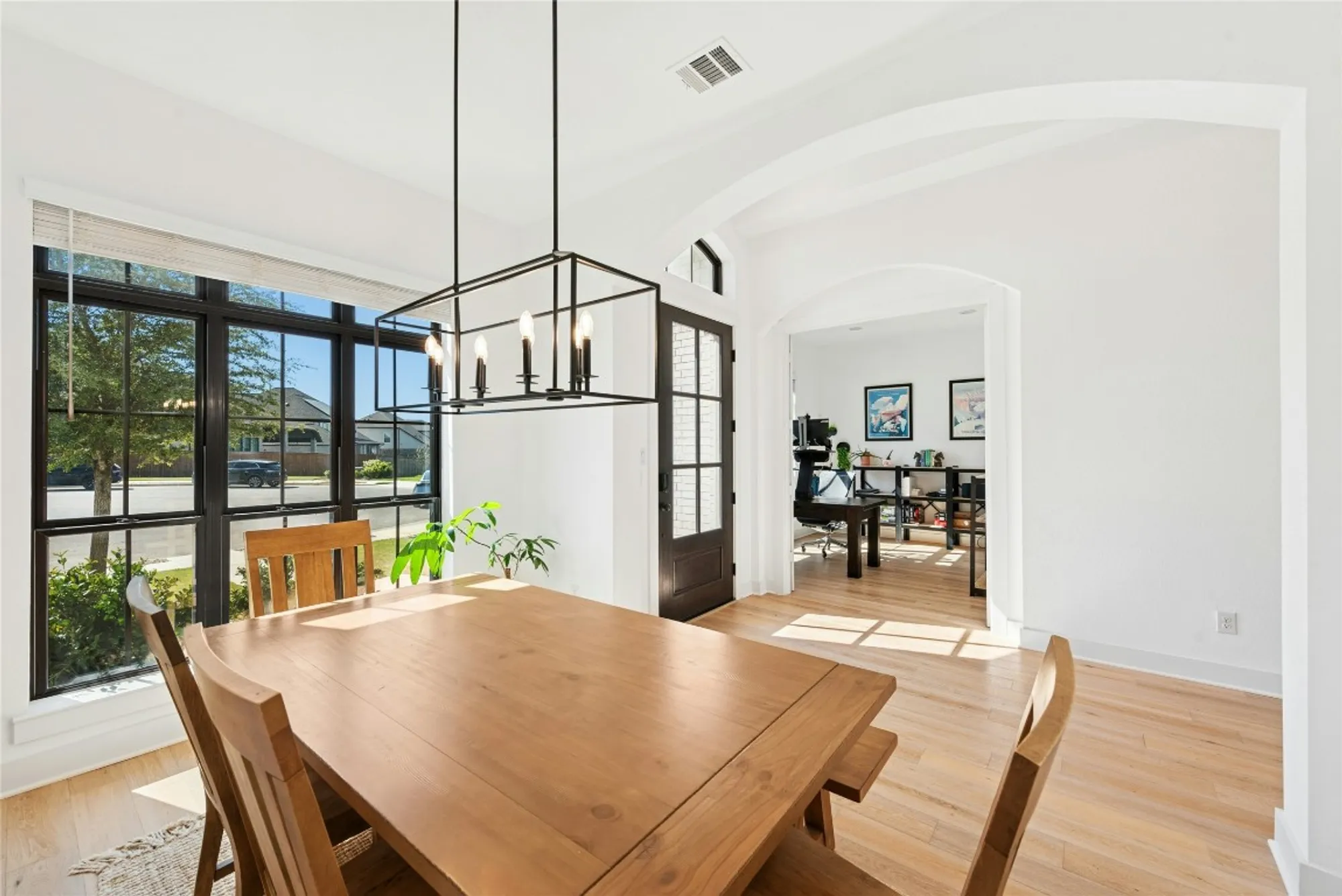 Property Slideshow image 9 of 40 | 108 bole cv, Georgetown, TX, 78628