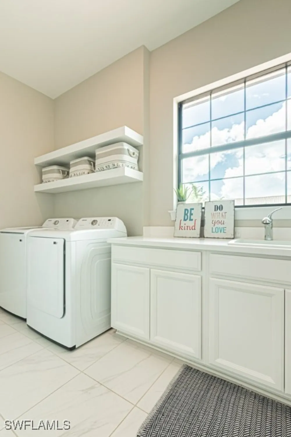 Property Slideshow image 28 of 33 | 15248 zeno way unit 201, Naples, FL, 34114