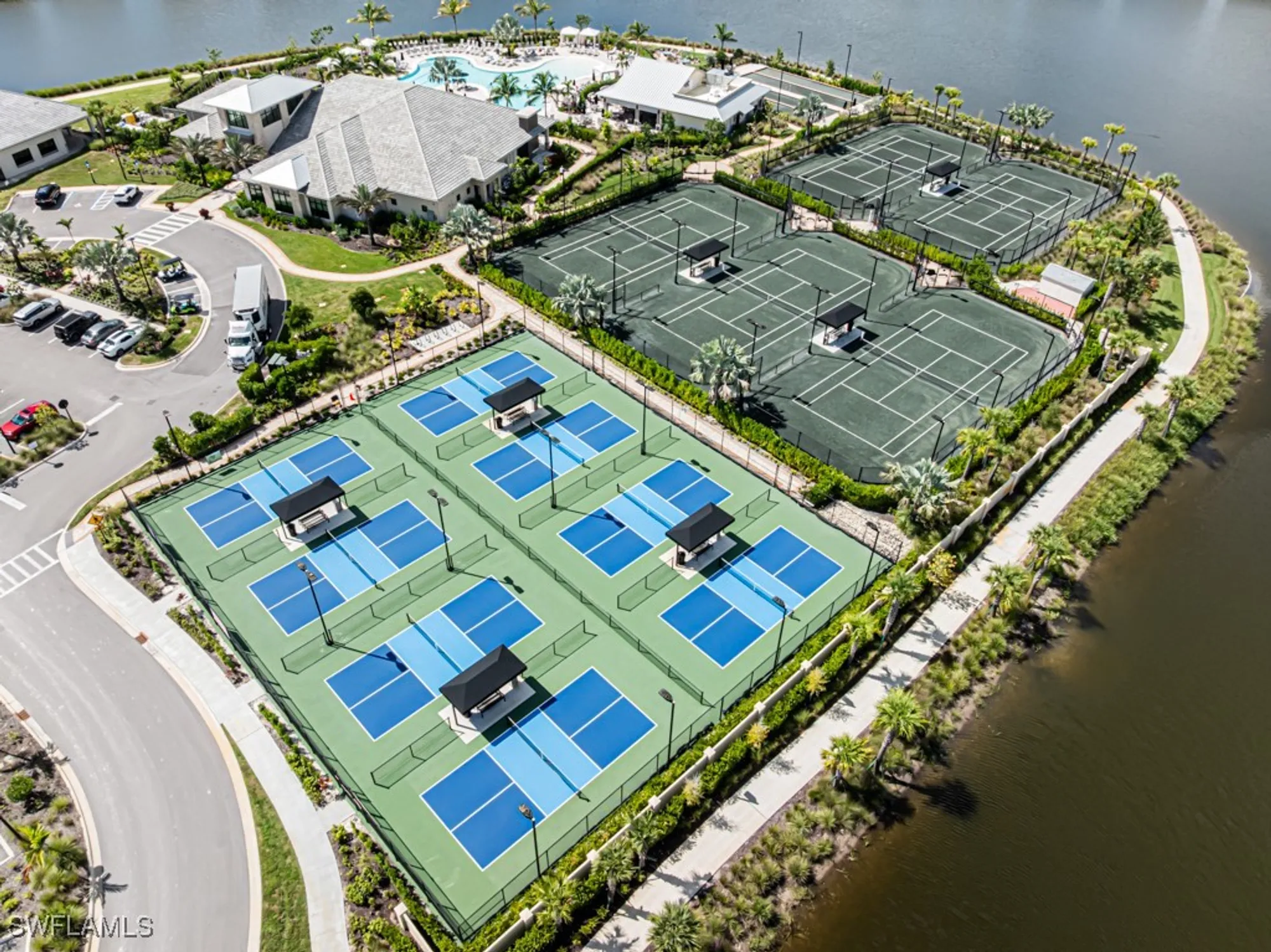 Property Slideshow image 31 of 33 | 15248 zeno way unit 201, Naples, FL, 34114