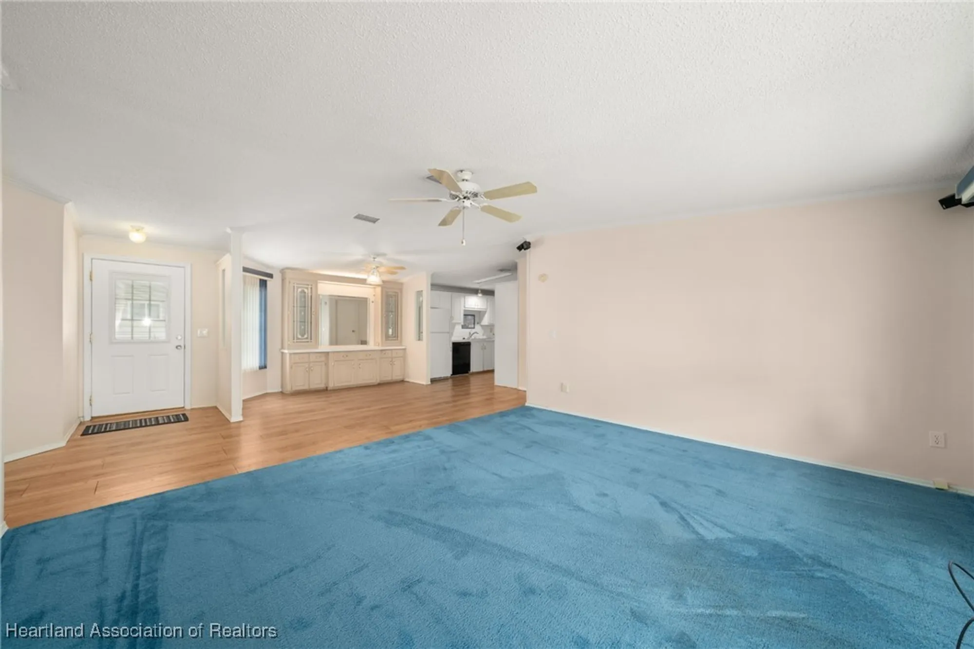 Property Slideshow image 19 of 49 | 2881 e spinnaker dr, Avon Park, FL, 33825