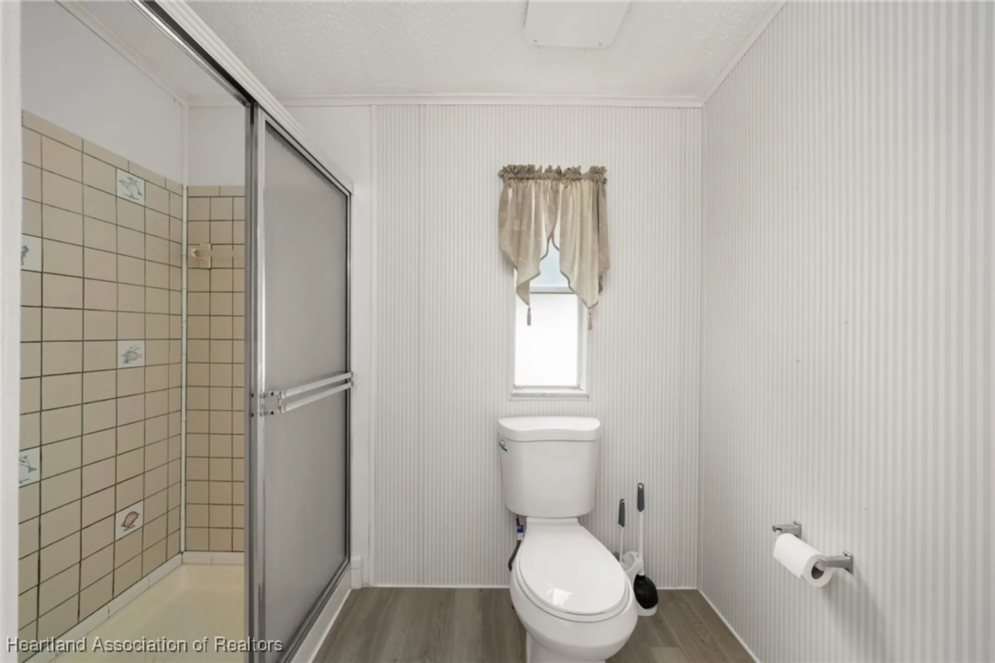 Property Slideshow image 21 of 49 | 2881 e spinnaker dr, Avon Park, FL, 33825