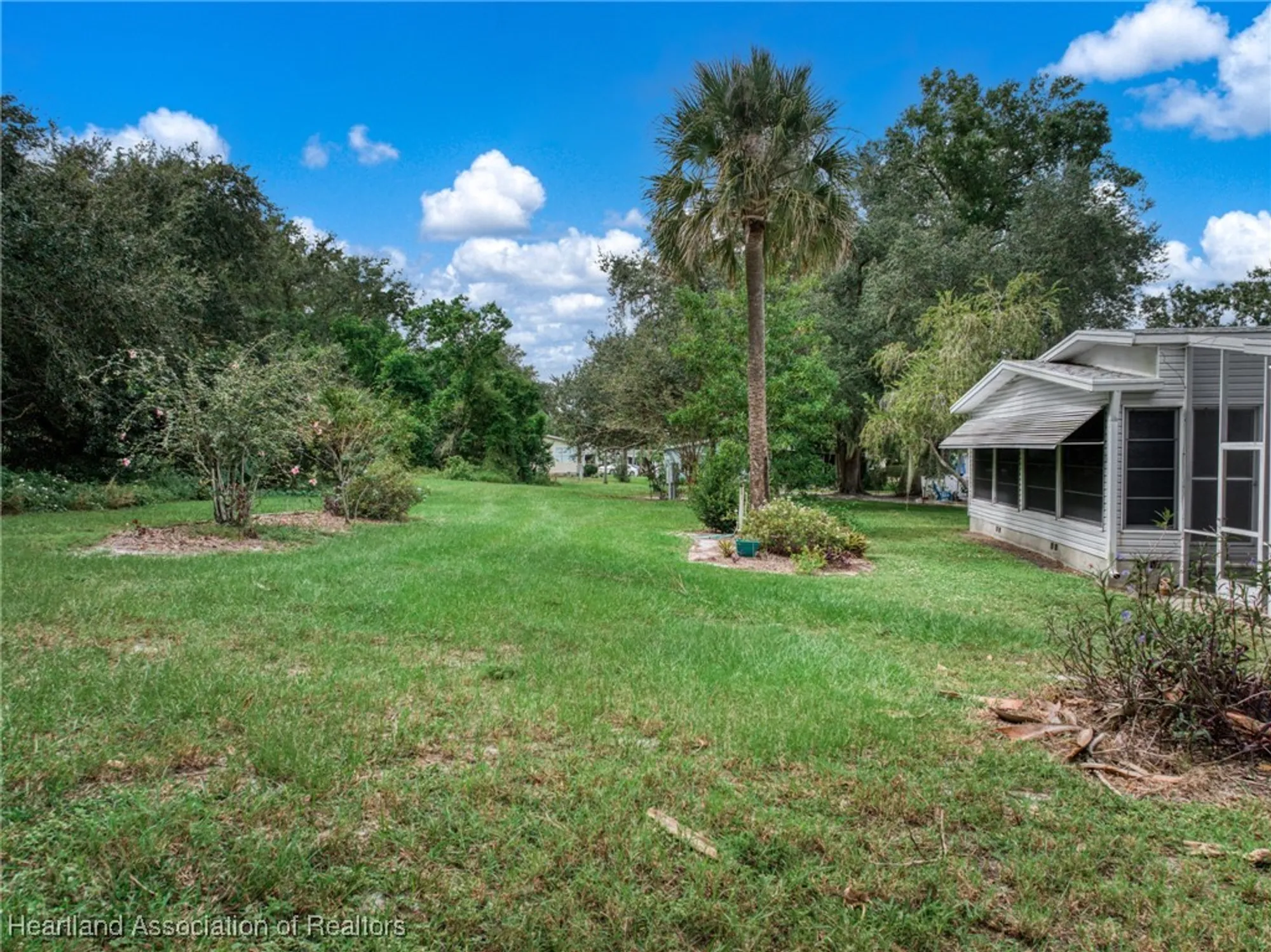 Property Slideshow image 39 of 49 | 2881 e spinnaker dr, Avon Park, FL, 33825