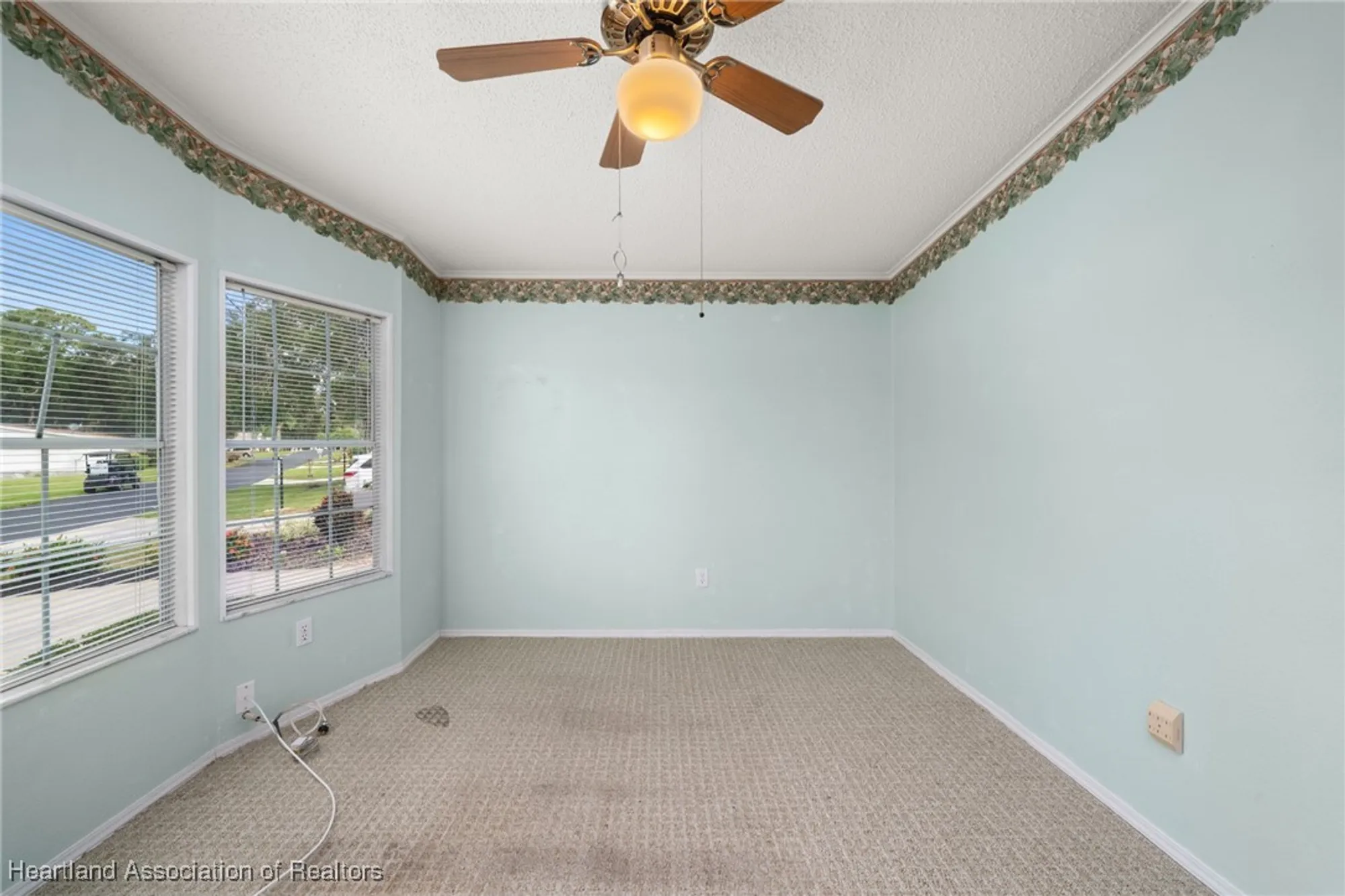 Property Slideshow image 33 of 49 | 2881 e spinnaker dr, Avon Park, FL, 33825