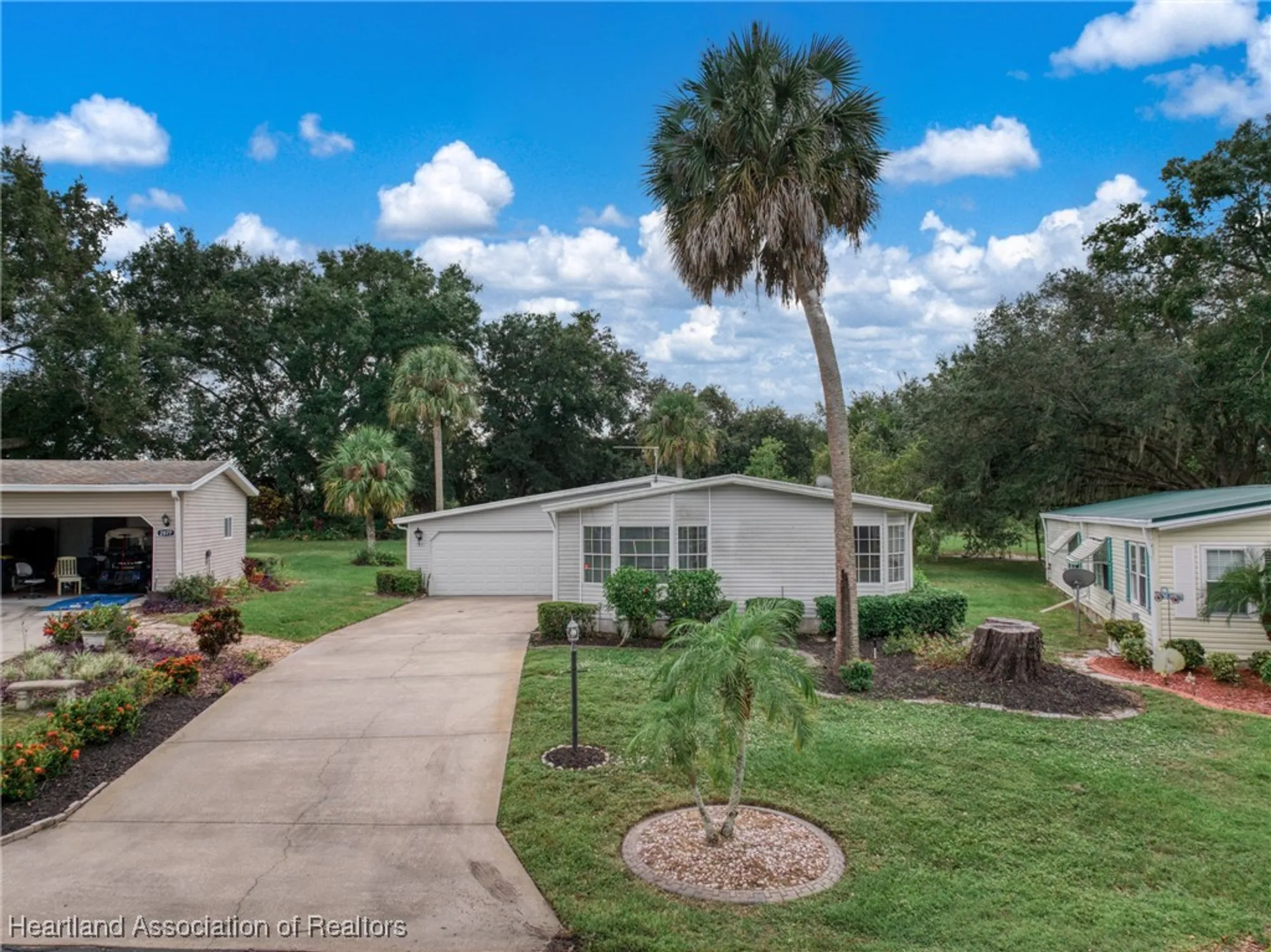 Property Slideshow image 49 of 49 | 2881 e spinnaker dr, Avon Park, FL, 33825