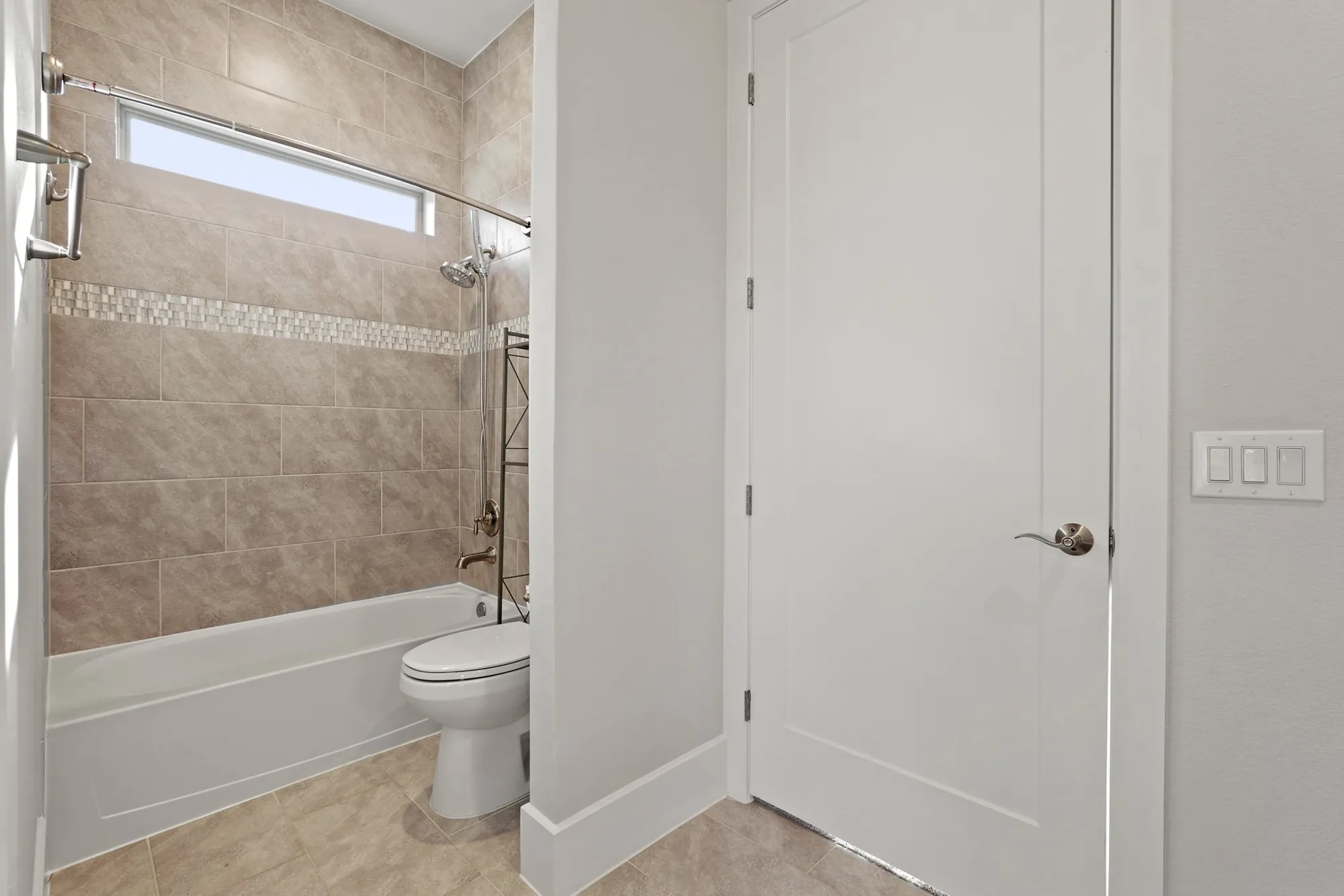 Property Slideshow image 27 of 38 | 5610 crescent ridge ct, Fulshear, TX, 77441