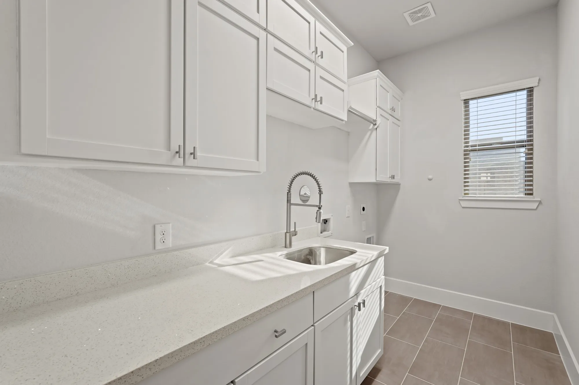 Property Slideshow image 29 of 38 | 5610 crescent ridge ct, Fulshear, TX, 77441