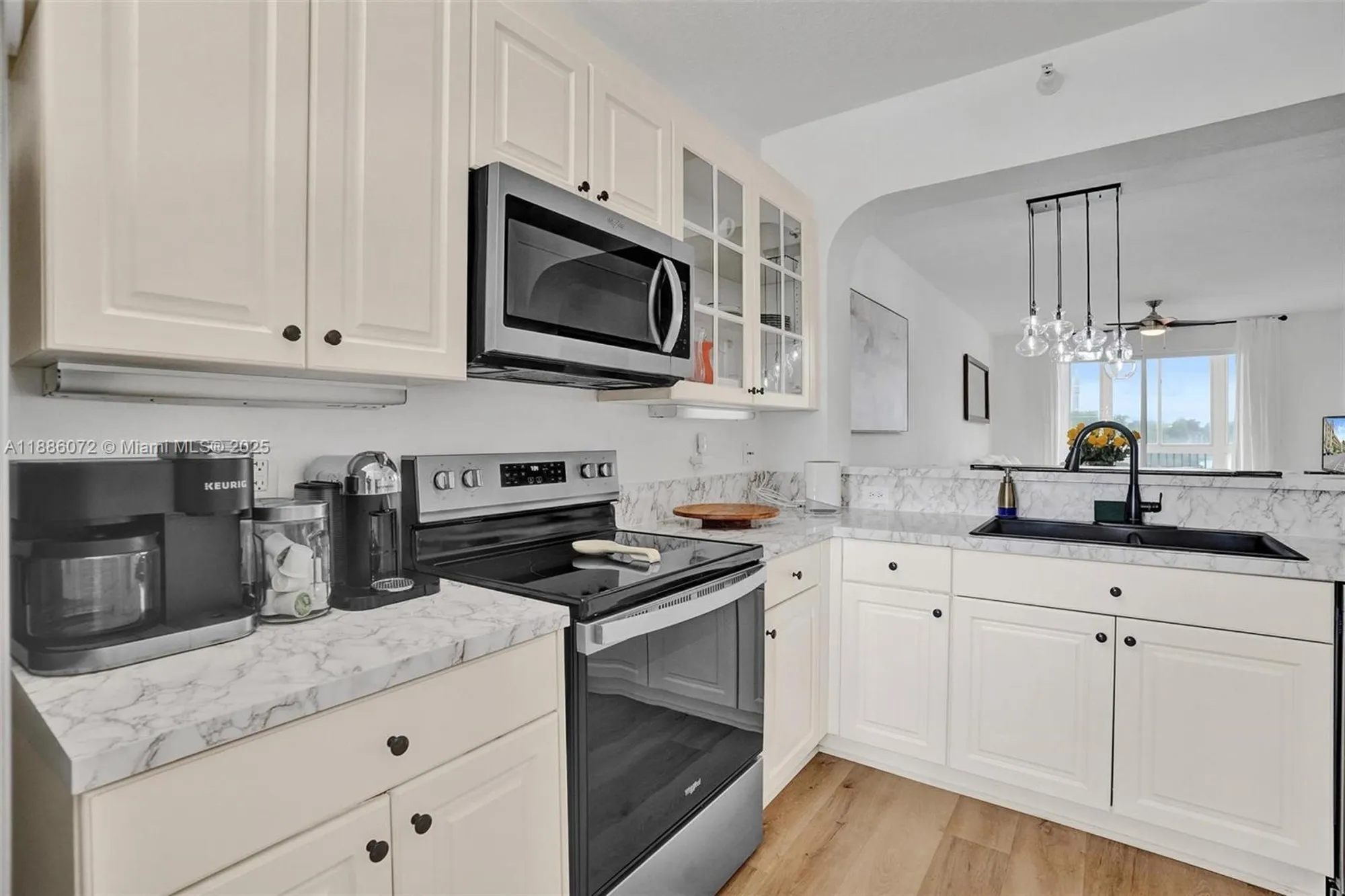 Property Slideshow image 13 of 43 | 7635 southampton ter 307, Tamarac, FL, 33321
