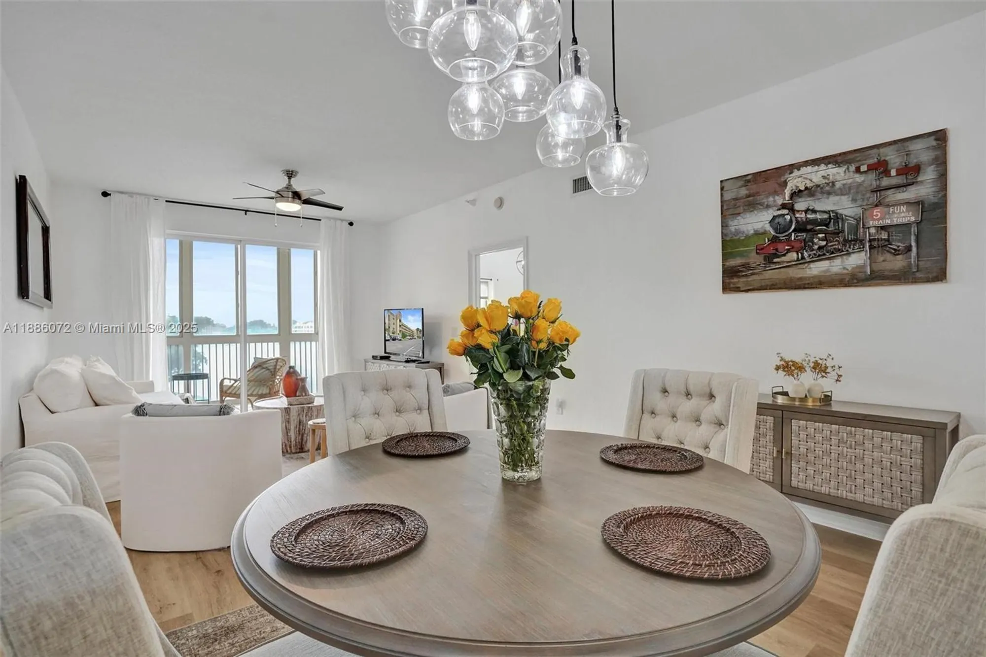 Property Slideshow image 20 of 43 | 7635 southampton ter 307, Tamarac, FL, 33321