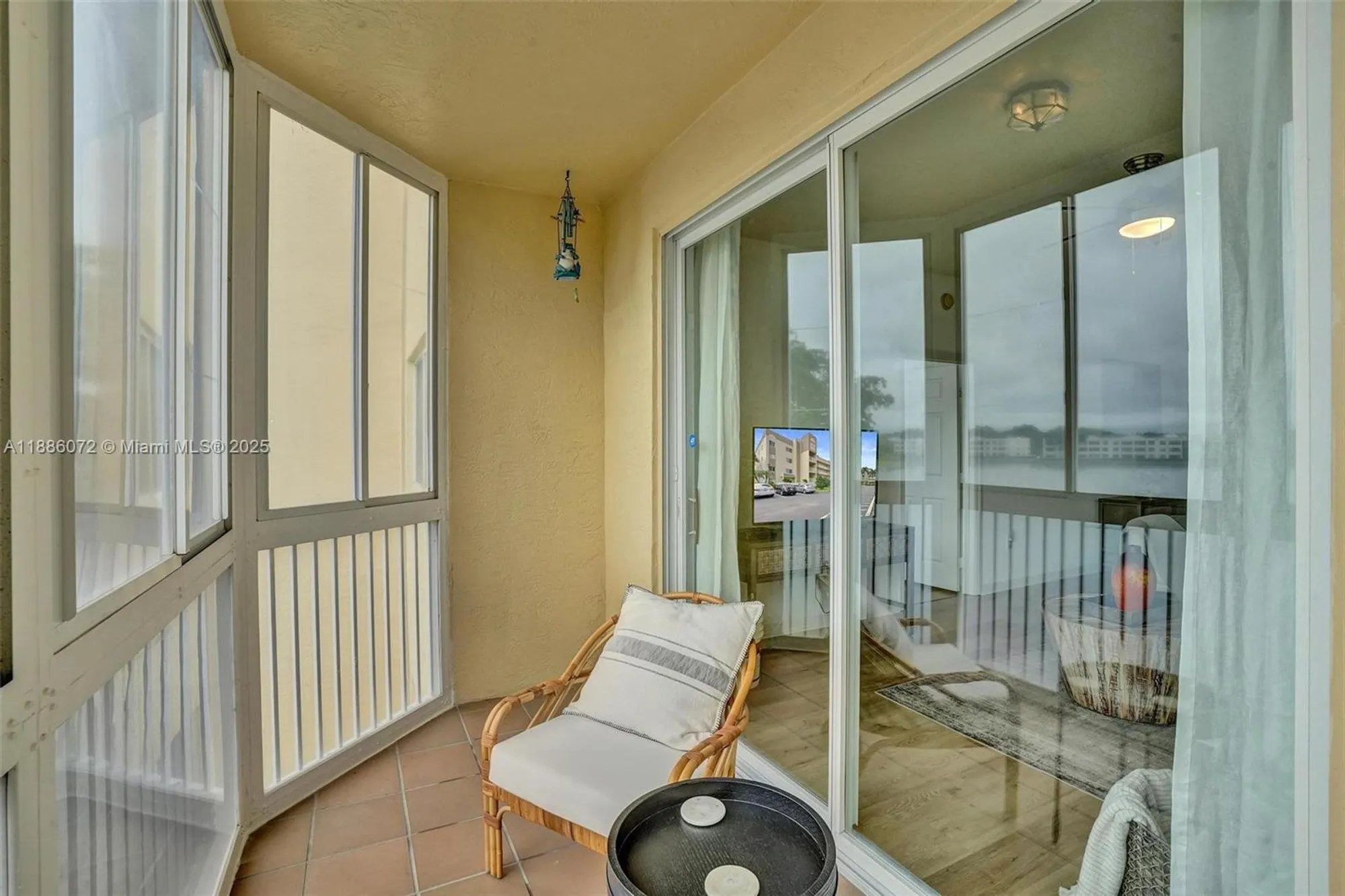 Property Slideshow image 37 of 43 | 7635 southampton ter 307, Tamarac, FL, 33321