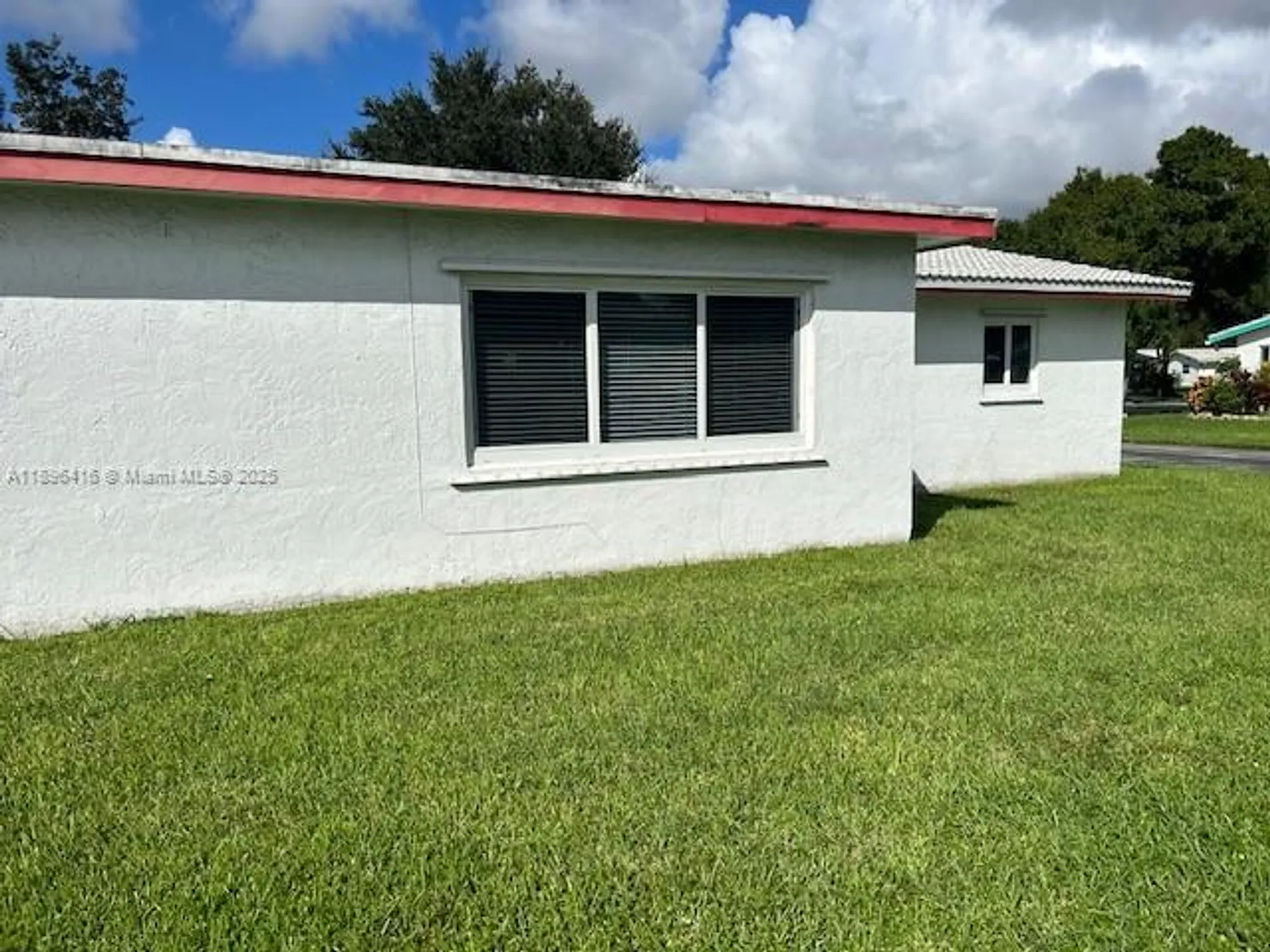 Property Slideshow image 25 of 31 | 8544 n campanelli blvd, Plantation, FL, 33322