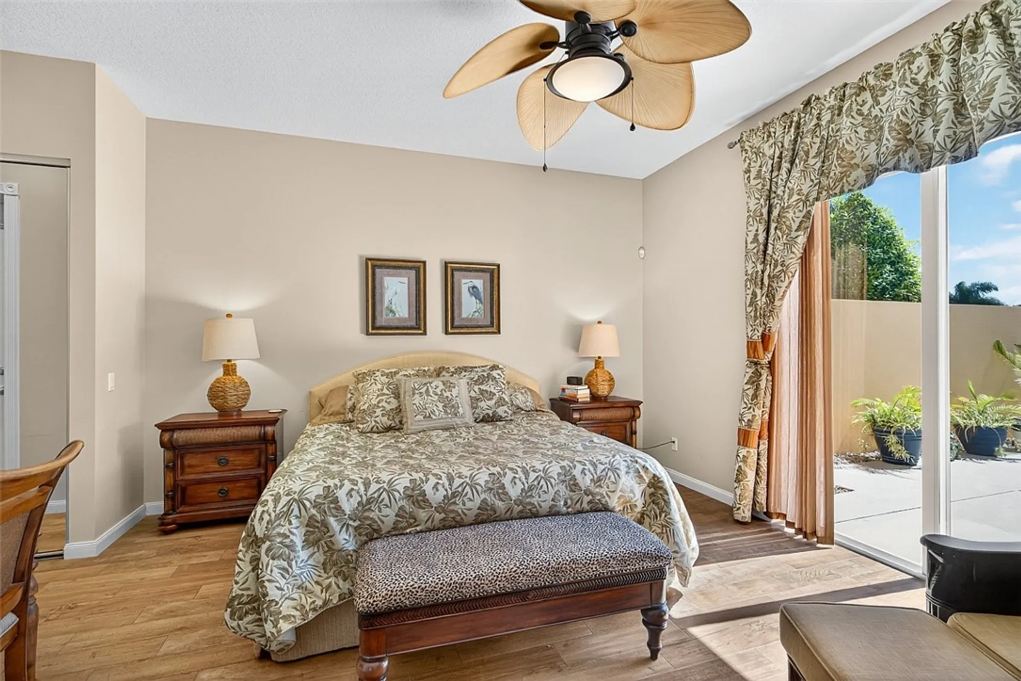 Property Slideshow image 14 of 36 | 5465 corsica pl, Vero Beach, FL, 32967