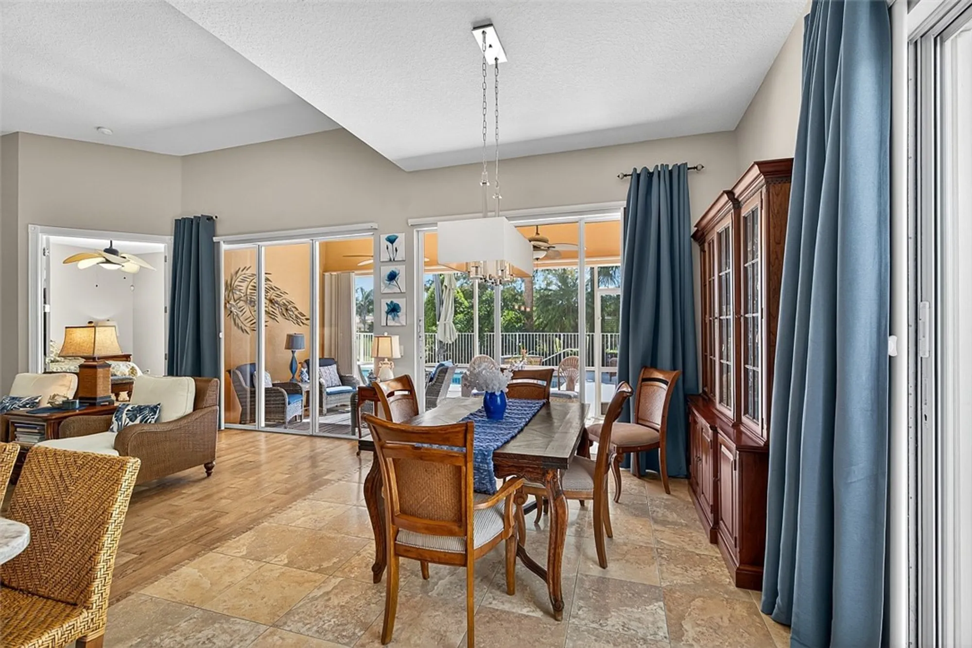 Property Slideshow image 13 of 36 | 5465 corsica pl, Vero Beach, FL, 32967